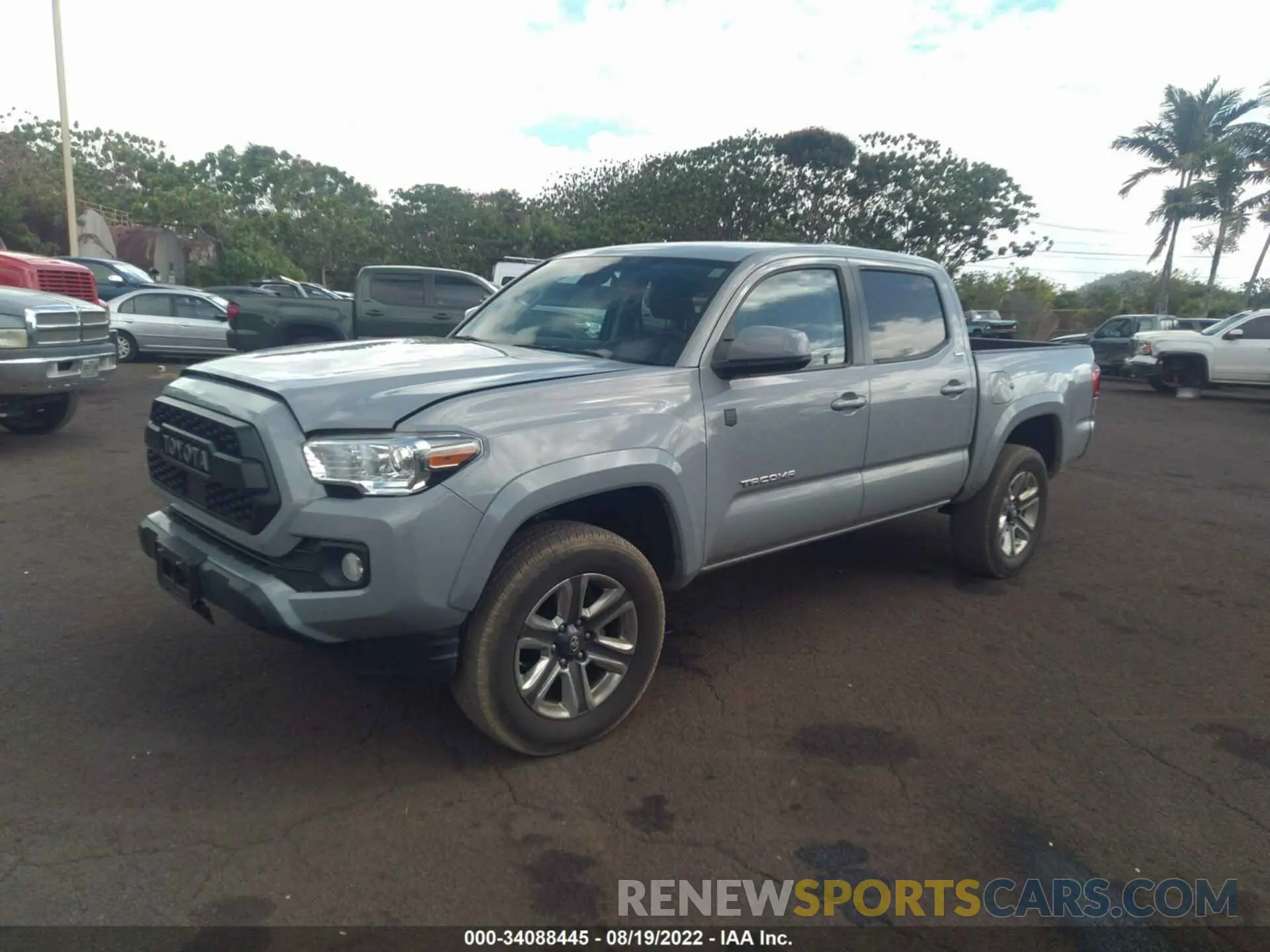 2 Photograph of a damaged car 5TFAZ5CN4KX085403 TOYOTA TACOMA 2WD 2019