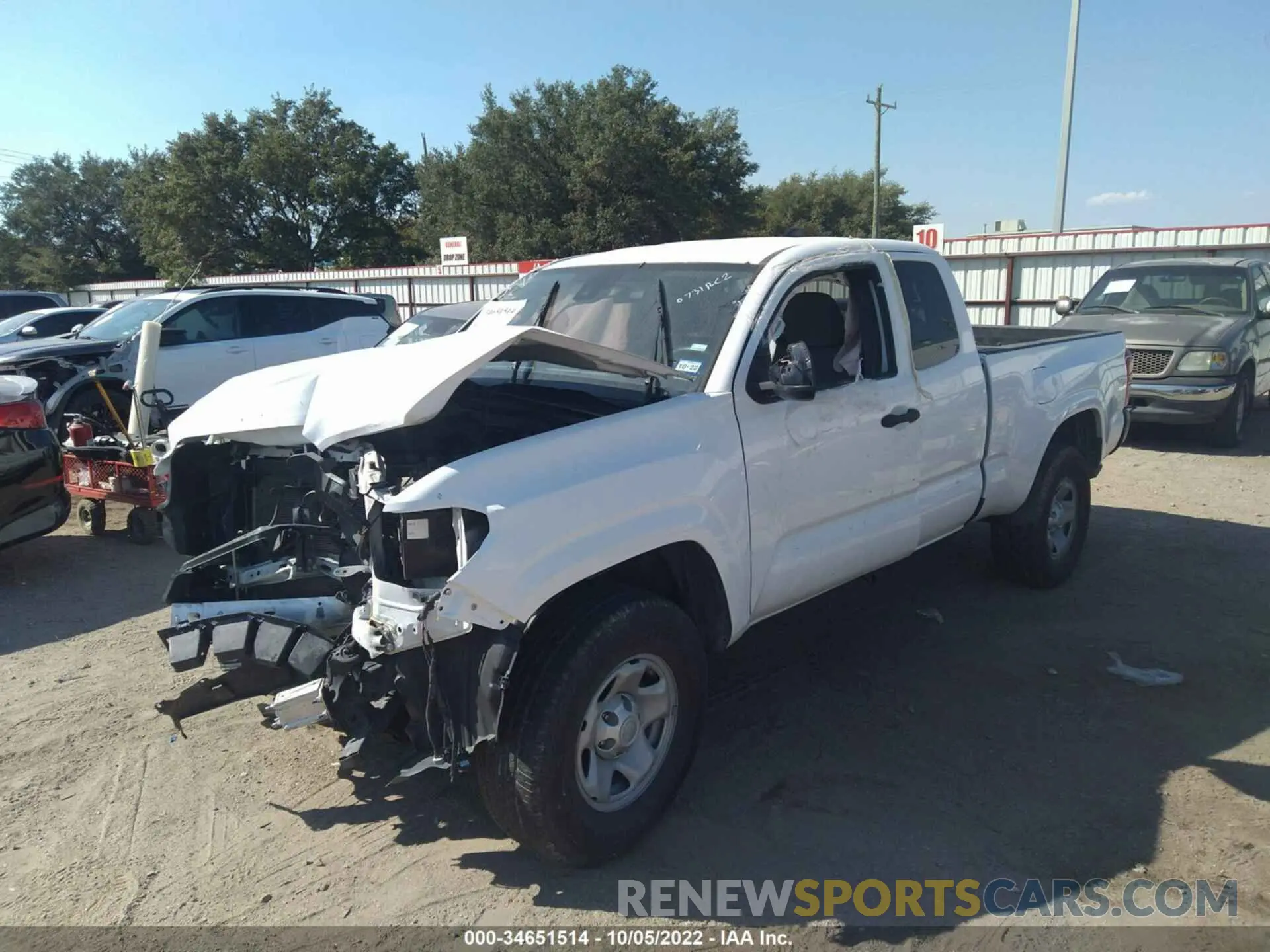 2 Photograph of a damaged car 5TFRX5GN1KX140747 TOYOTA TACOMA 2WD 2019