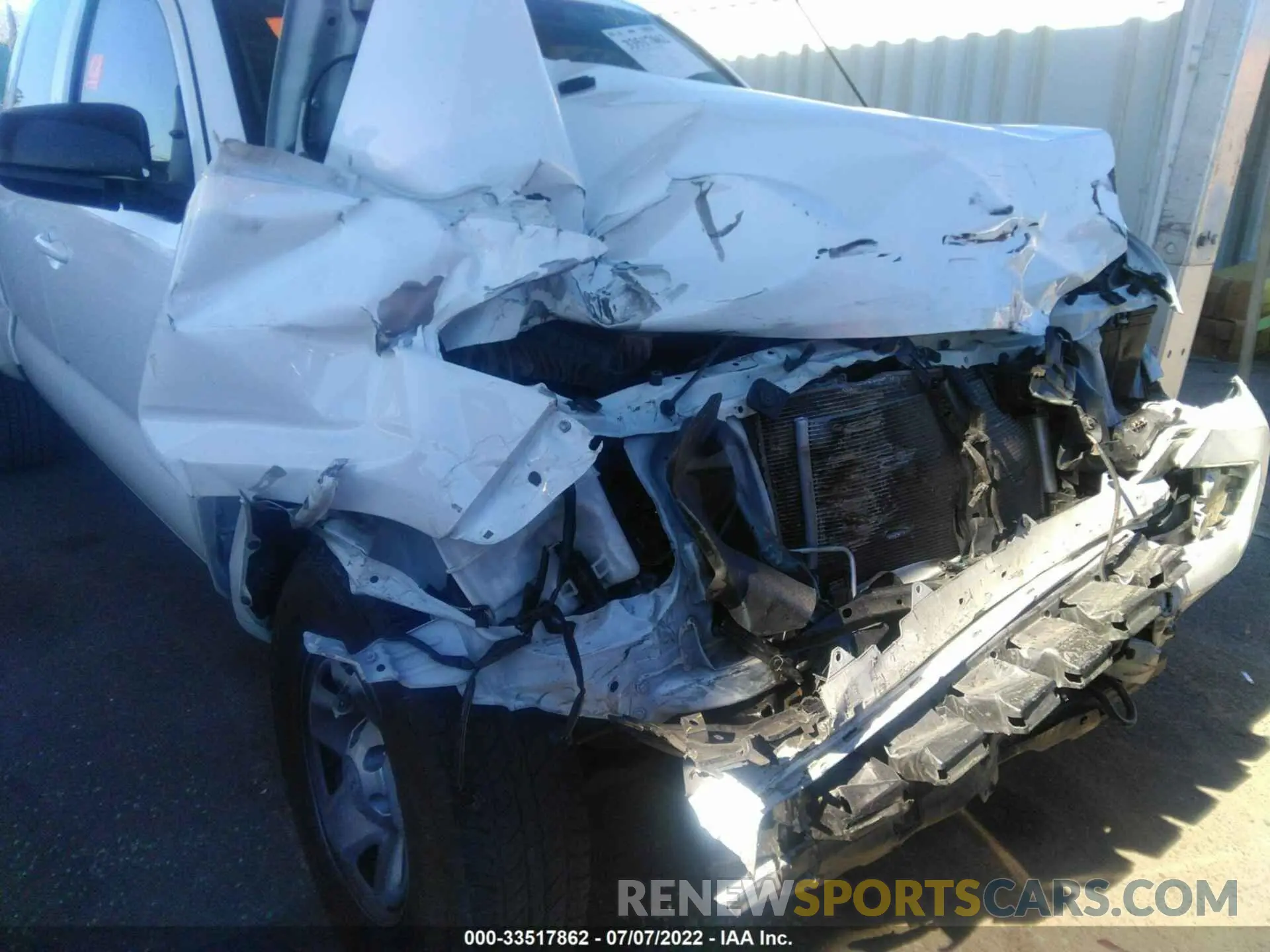 6 Фотография поврежденного автомобиля 5TFRX5GN2KX143138 TOYOTA TACOMA 2WD 2019