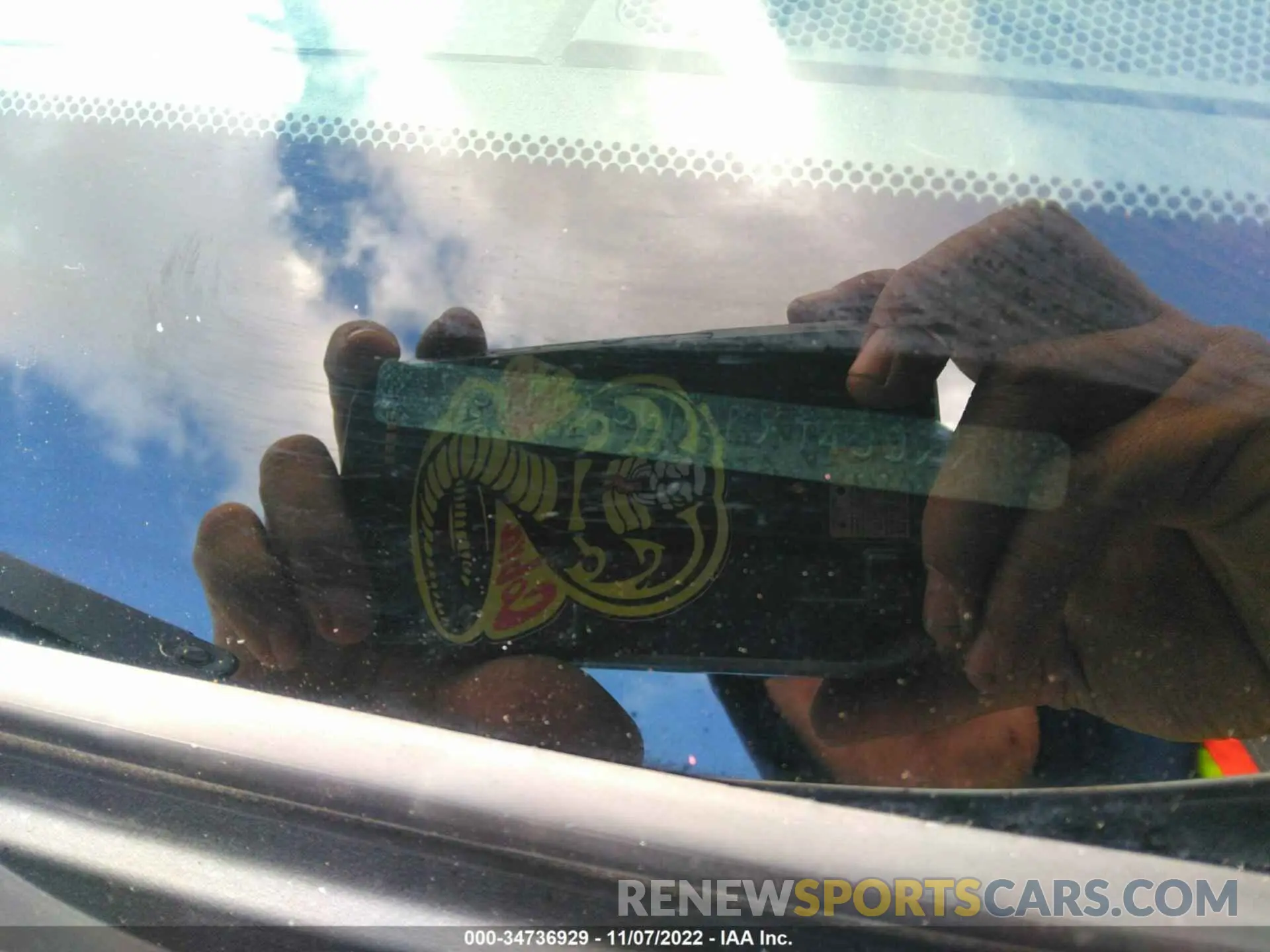 9 Photograph of a damaged car 5TFRX5GN8KX149977 TOYOTA TACOMA 2WD 2019
