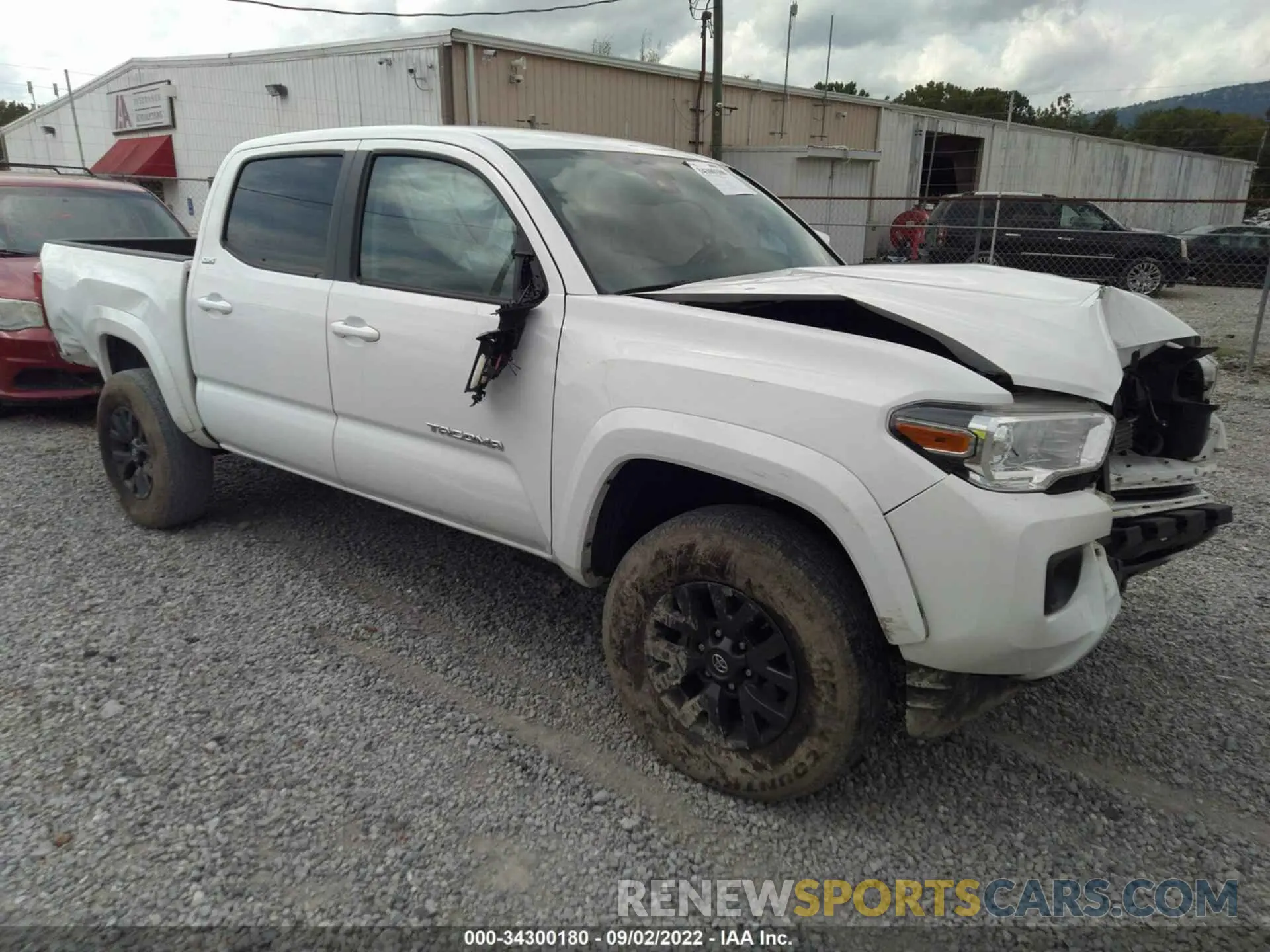 1 Photograph of a damaged car 3TMAZ5CN1LM133107 TOYOTA TACOMA 2WD 2020