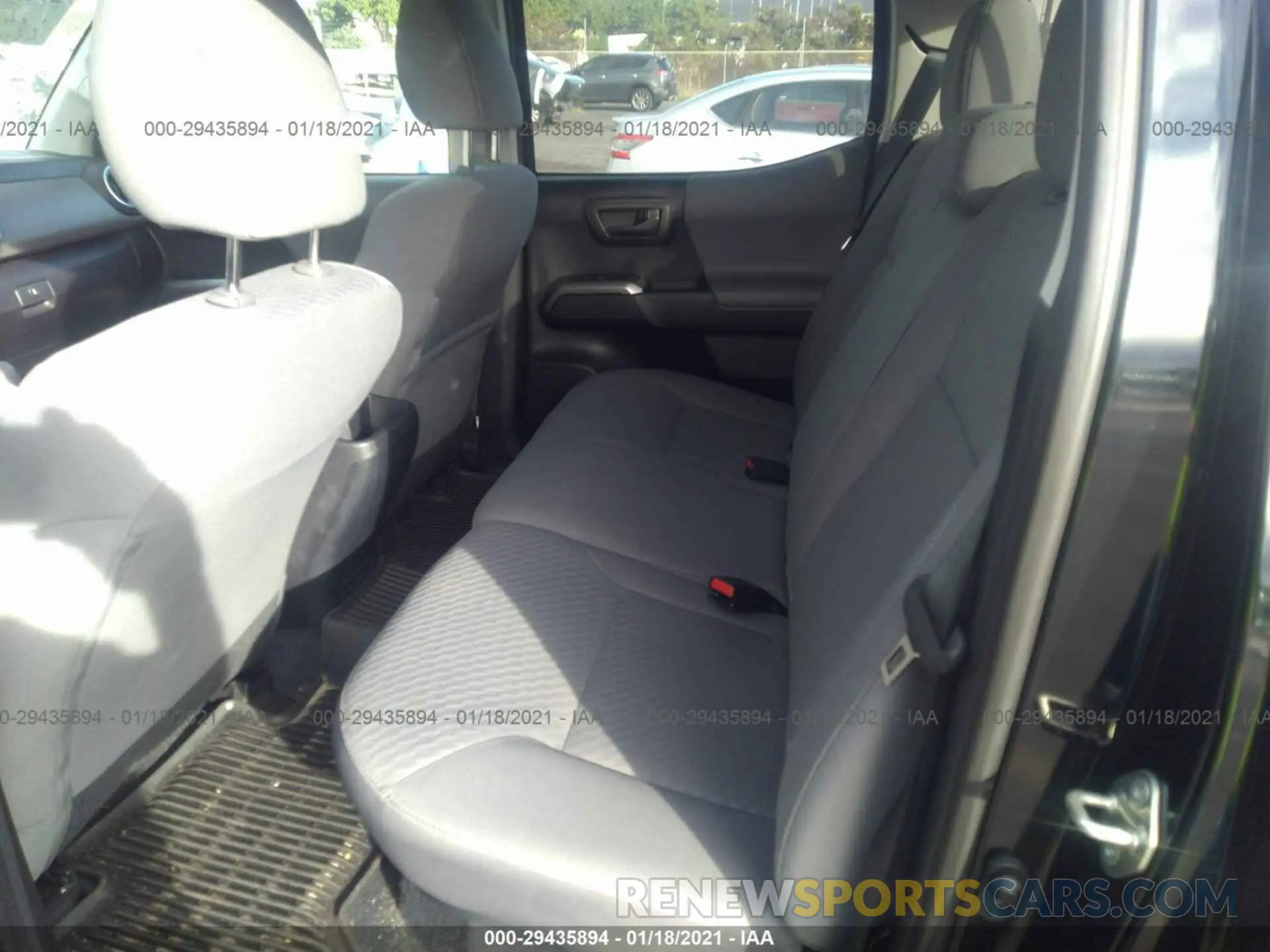 8 Photograph of a damaged car 3TMAZ5CN3LM116843 TOYOTA TACOMA 2WD 2020