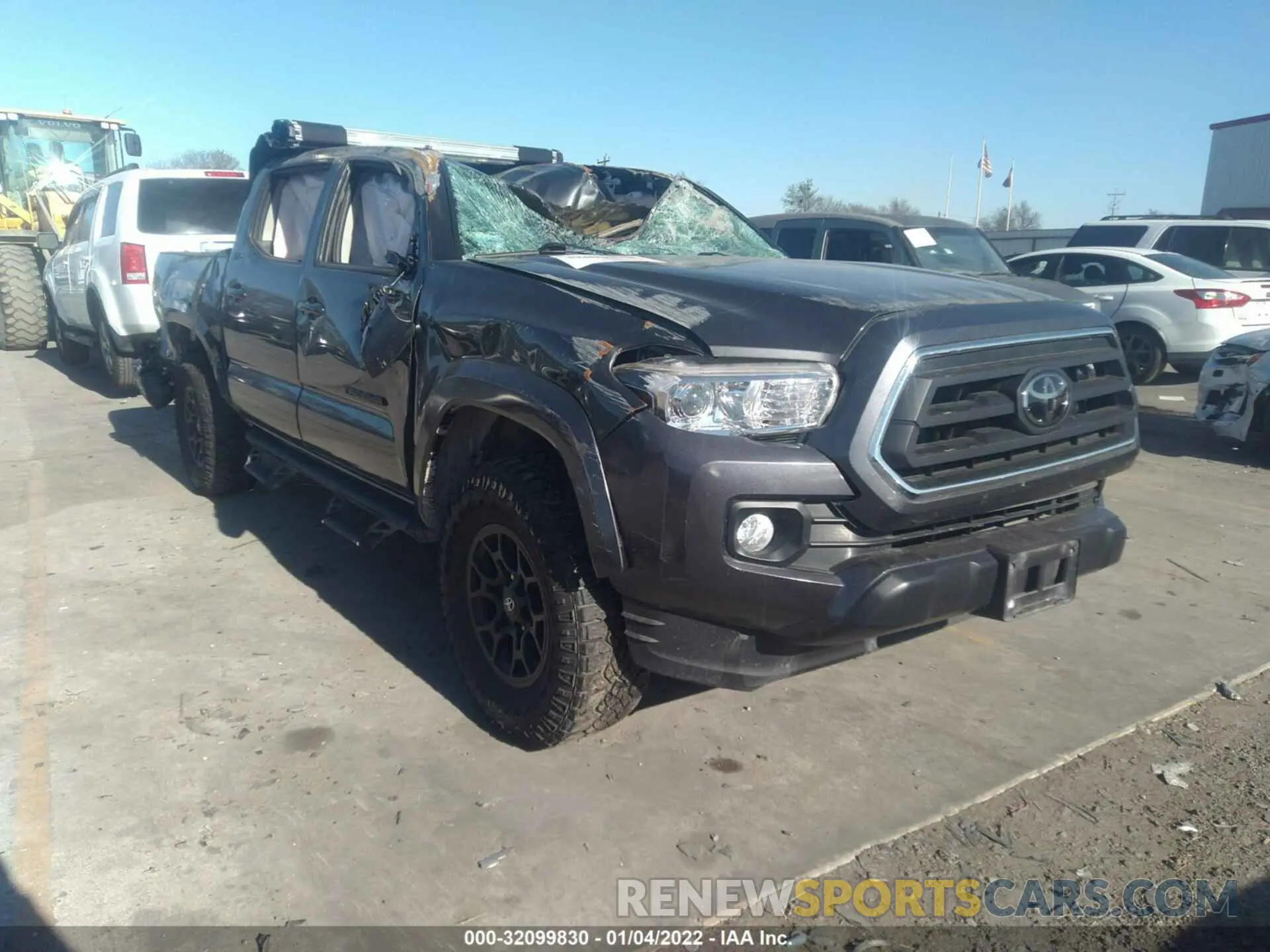 1 Photograph of a damaged car 3TMAZ5CN6LM127593 TOYOTA TACOMA 2WD 2020