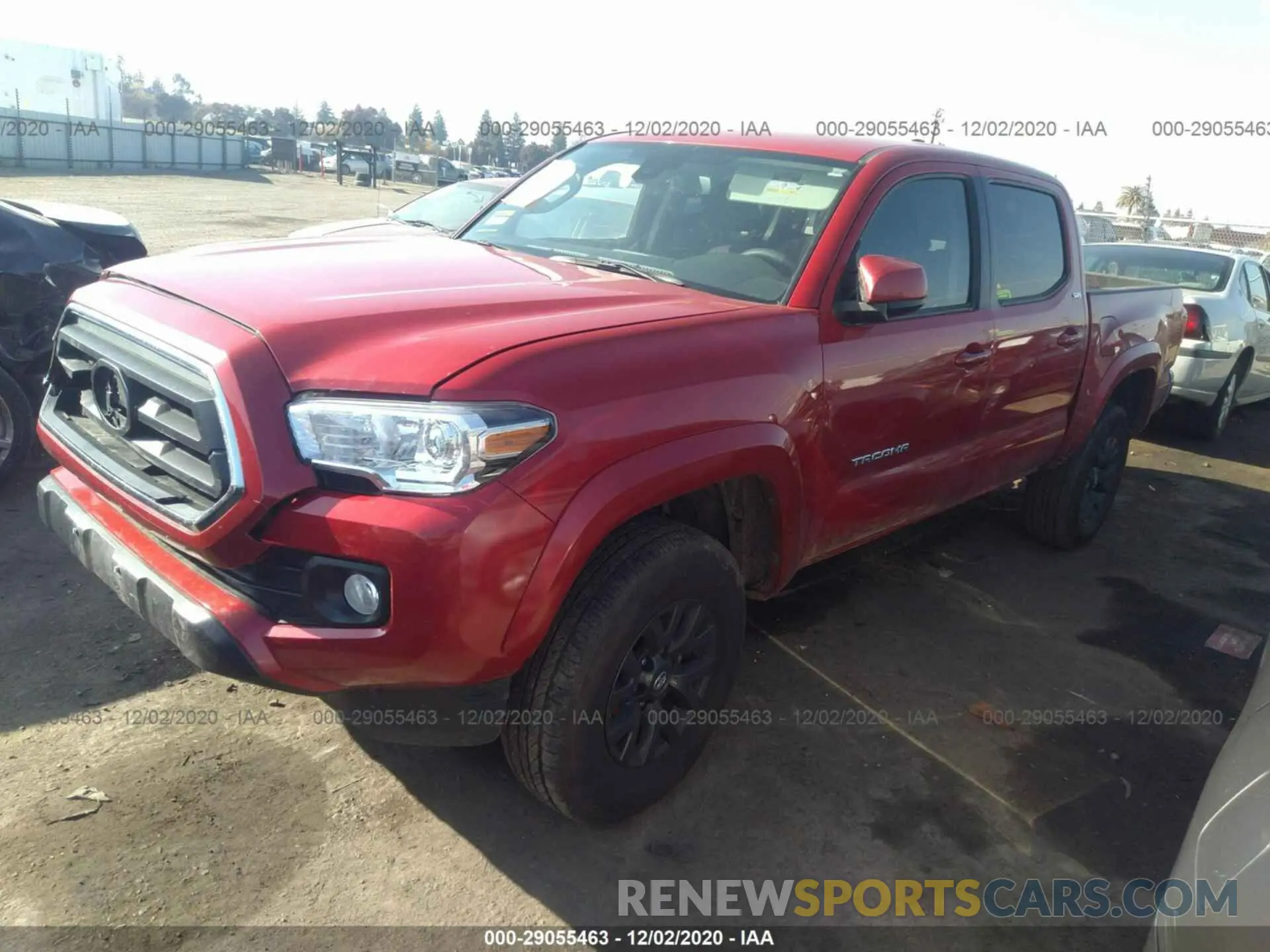 2 Photograph of a damaged car 3TMAZ5CNXLM126687 TOYOTA TACOMA 2WD 2020
