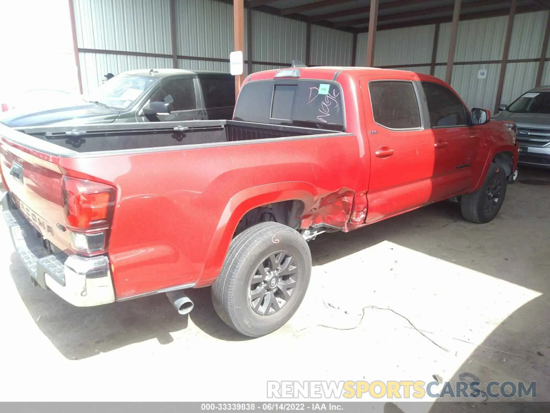 4 Photograph of a damaged car 3TMBZ5DN4LM026426 TOYOTA TACOMA 2WD 2020