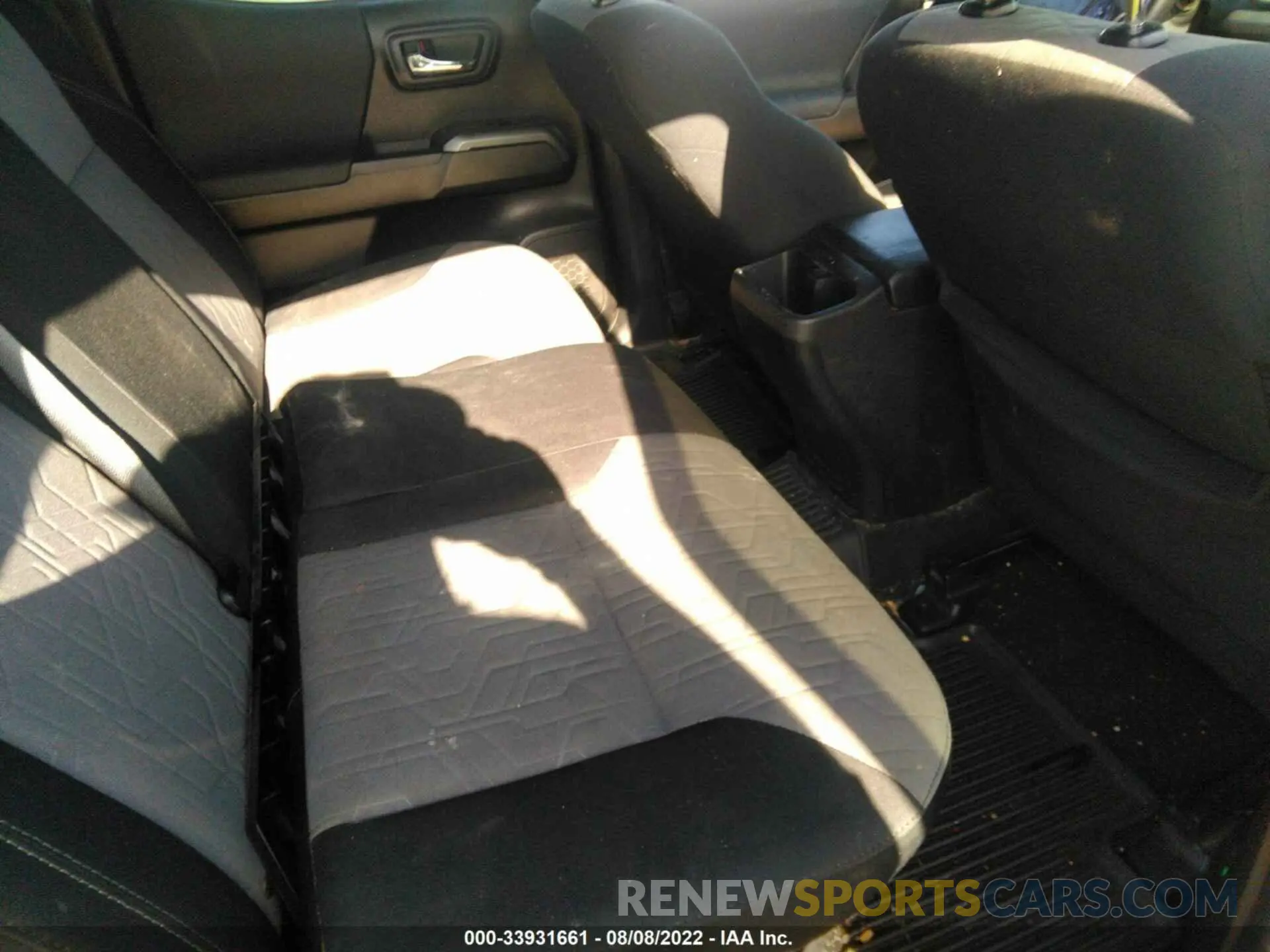 8 Фотография поврежденного автомобиля 3TMBZ5DN6LM026766 TOYOTA TACOMA 2WD 2020
