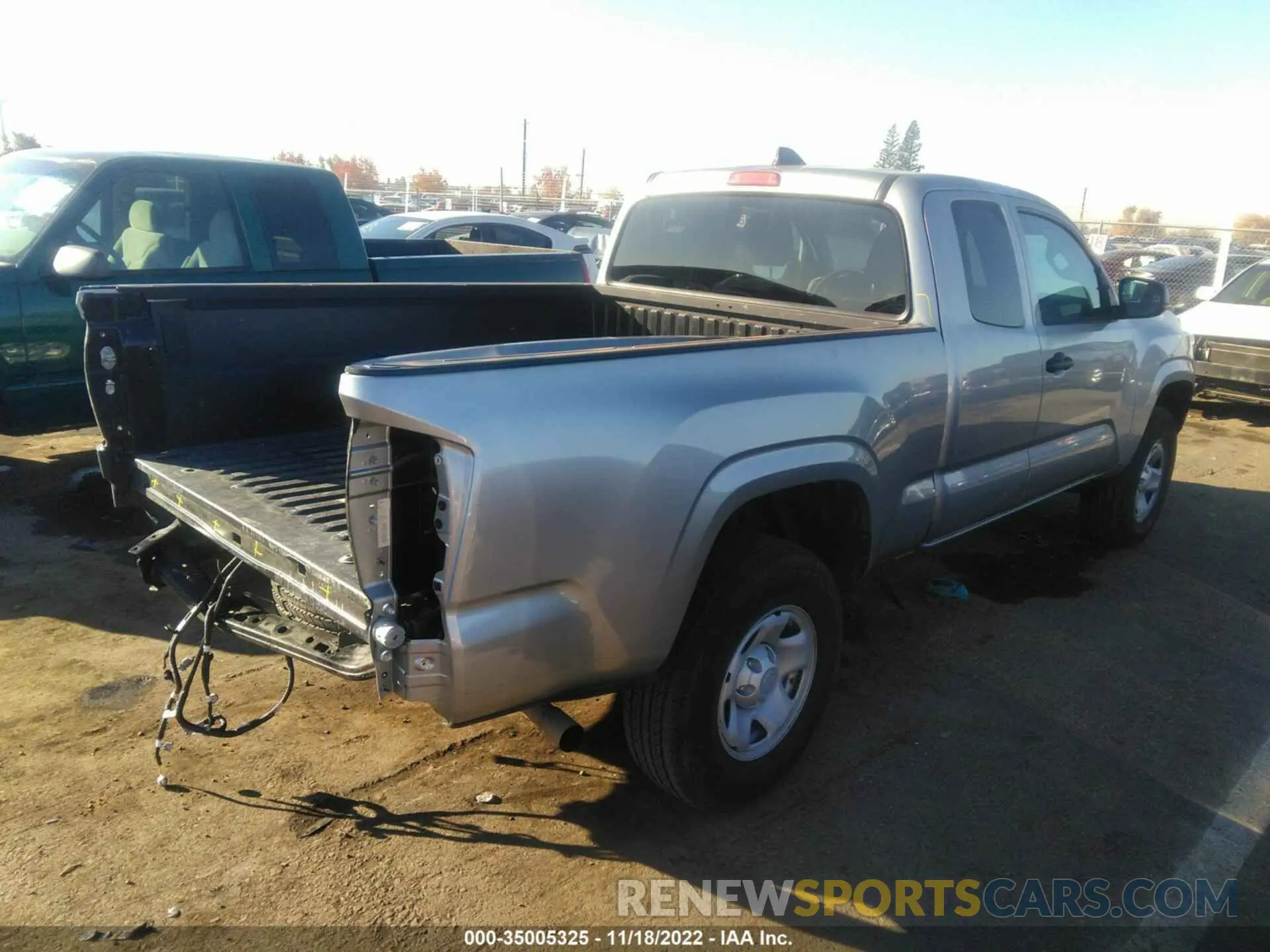 4 Фотография поврежденного автомобиля 5TFRX5GN0LX165950 TOYOTA TACOMA 2WD 2020