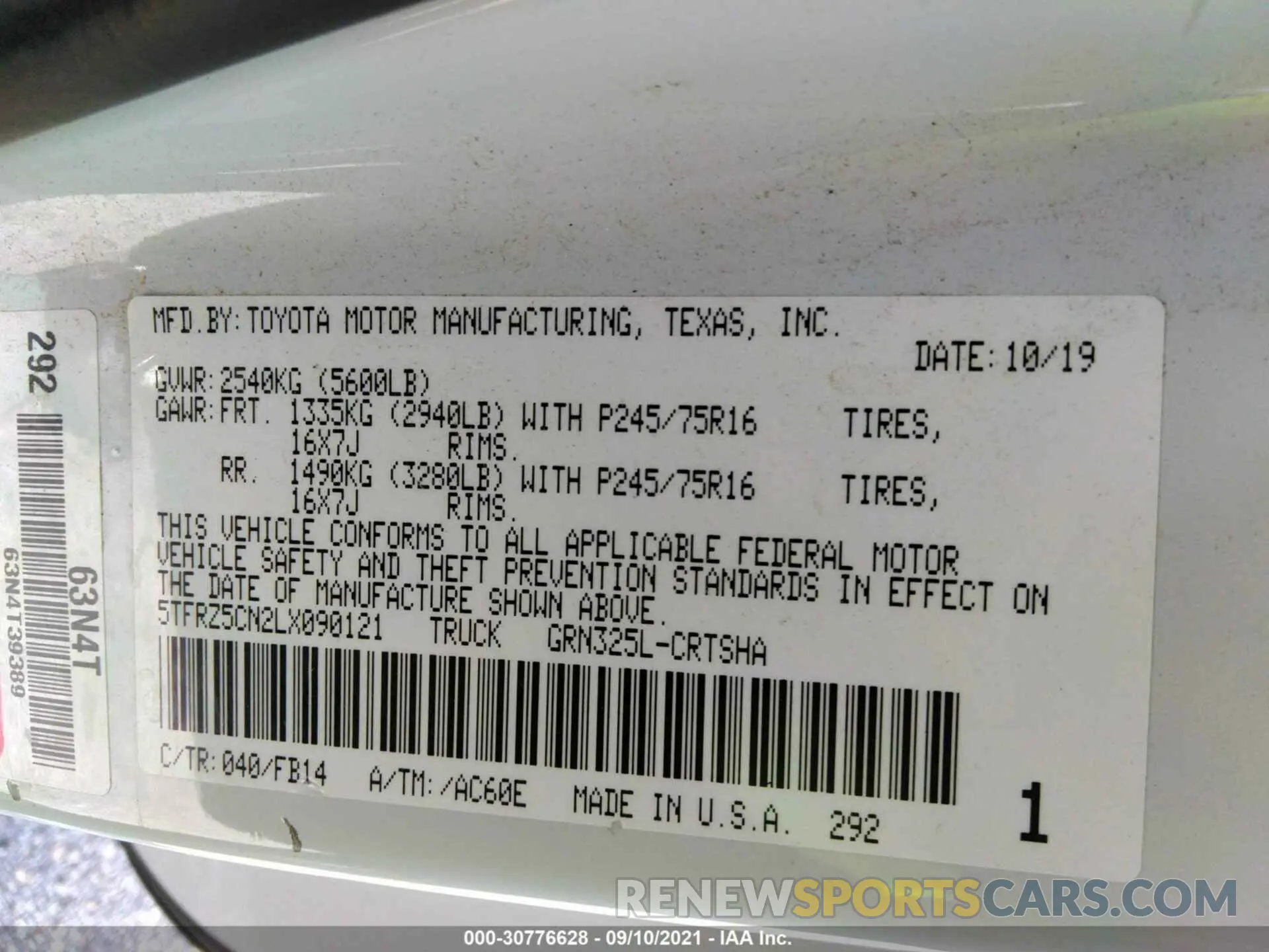 9 Photograph of a damaged car 5TFRZ5CN2LX090121 TOYOTA TACOMA 2WD 2020