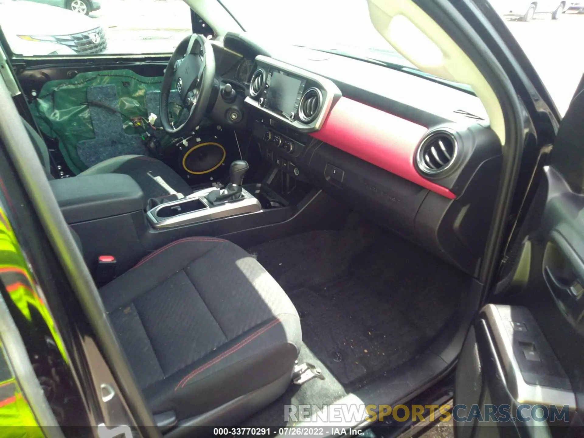 5 Фотография поврежденного автомобиля 3TMAZ5CN1MM153052 TOYOTA TACOMA 2WD 2021