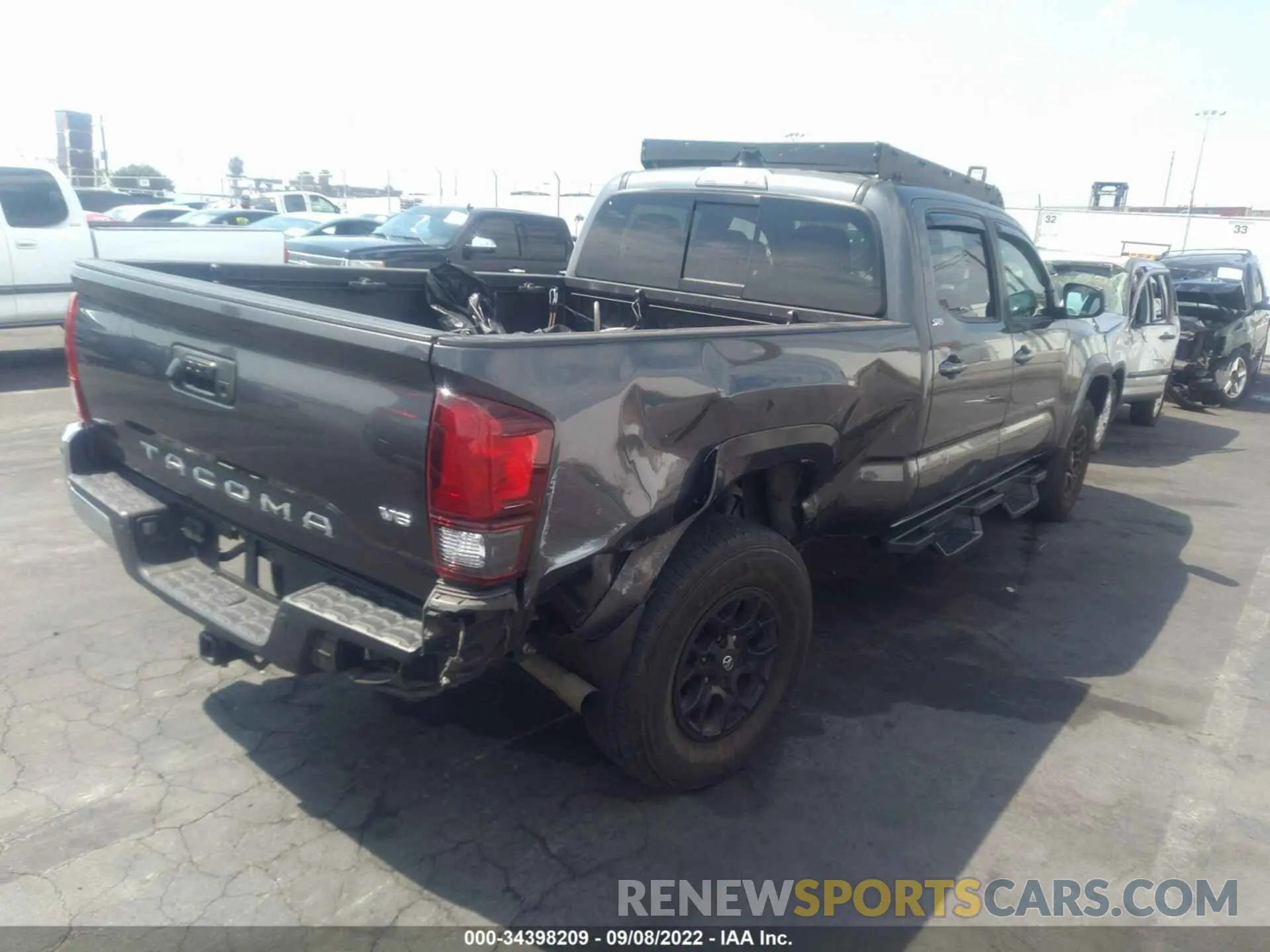 4 Фотография поврежденного автомобиля 3TMBZ5DN5MM028655 TOYOTA TACOMA 2WD 2021