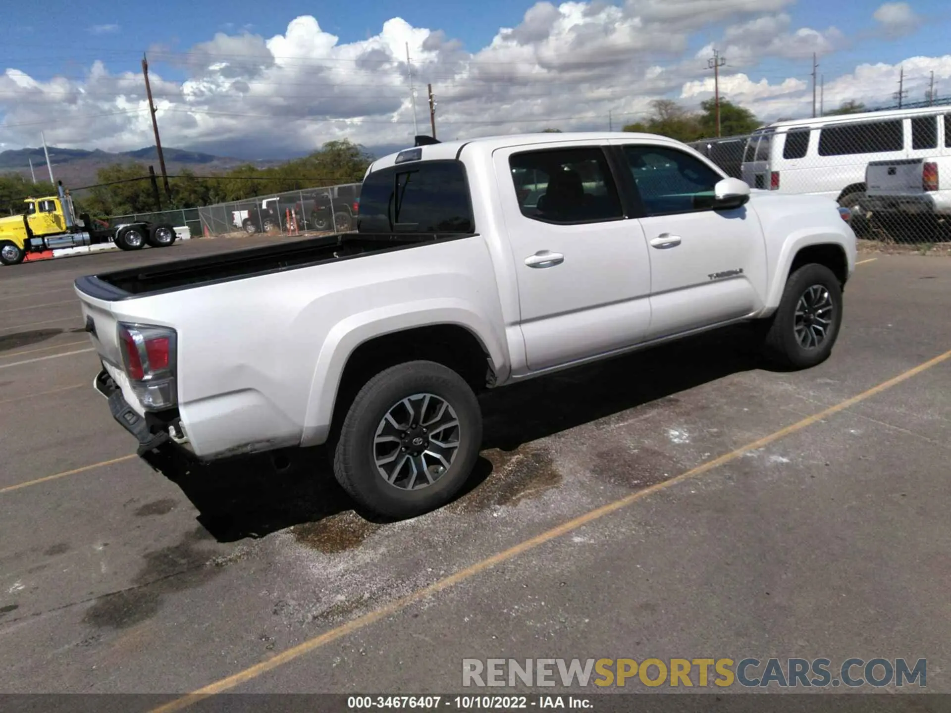 4 Photograph of a damaged car 3TYAZ5CN7MT005248 TOYOTA TACOMA 2WD 2021