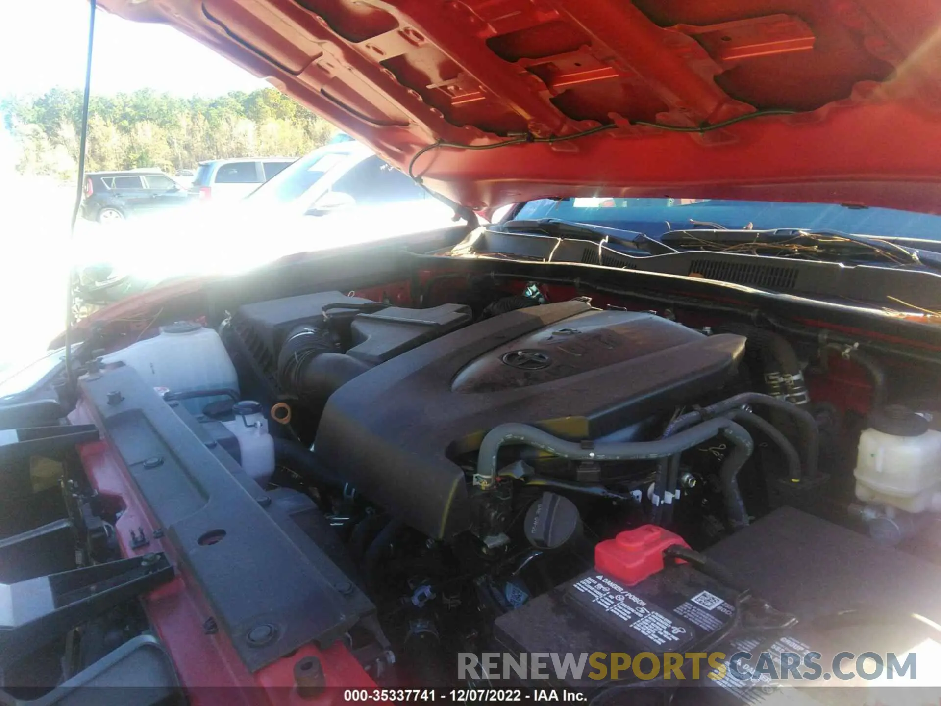 10 Фотография поврежденного автомобиля 5TFAZ5CN5MX112532 TOYOTA TACOMA 2WD 2021