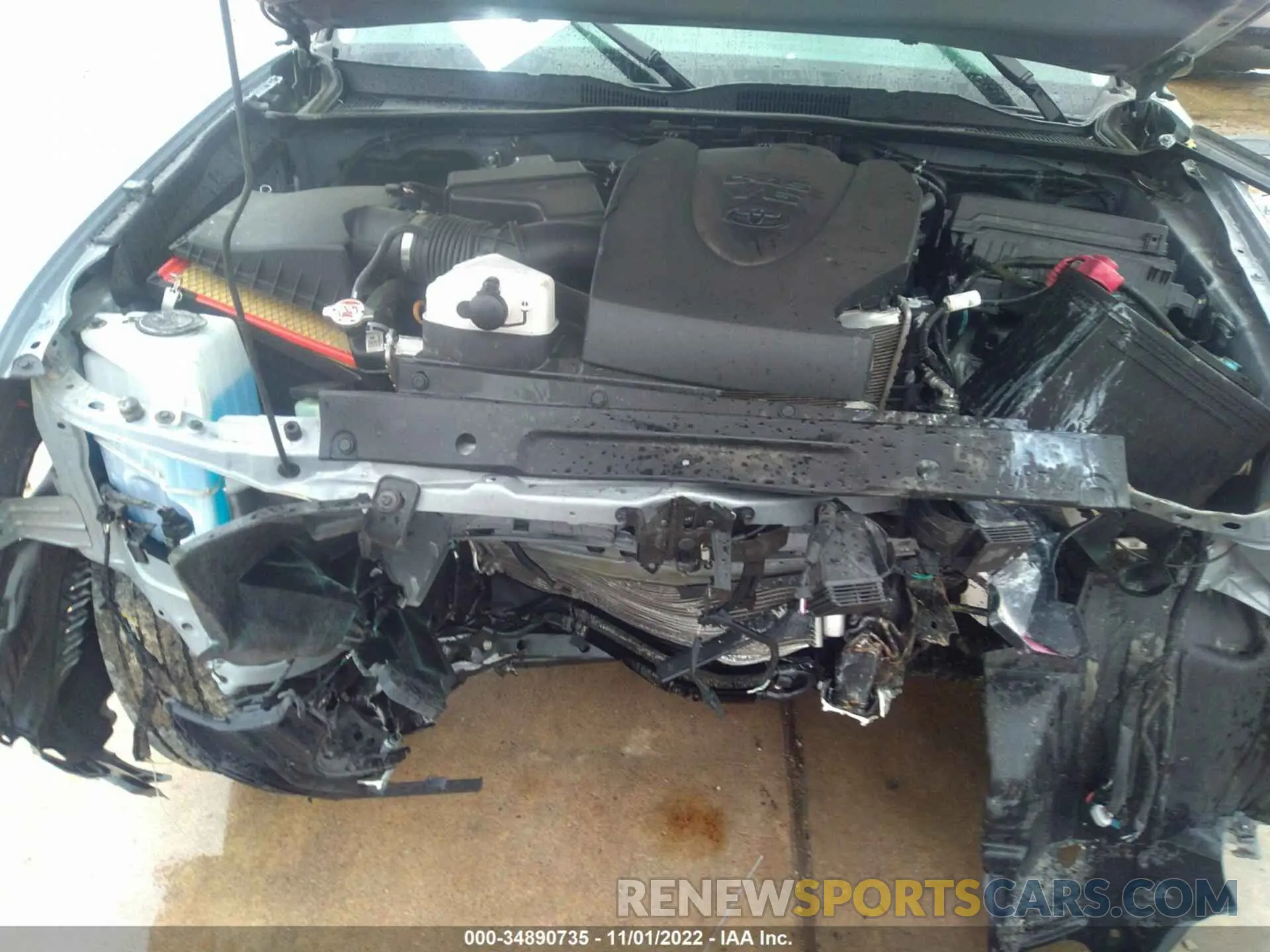 10 Photograph of a damaged car 5TFAZ5CN9MX114087 TOYOTA TACOMA 2WD 2021