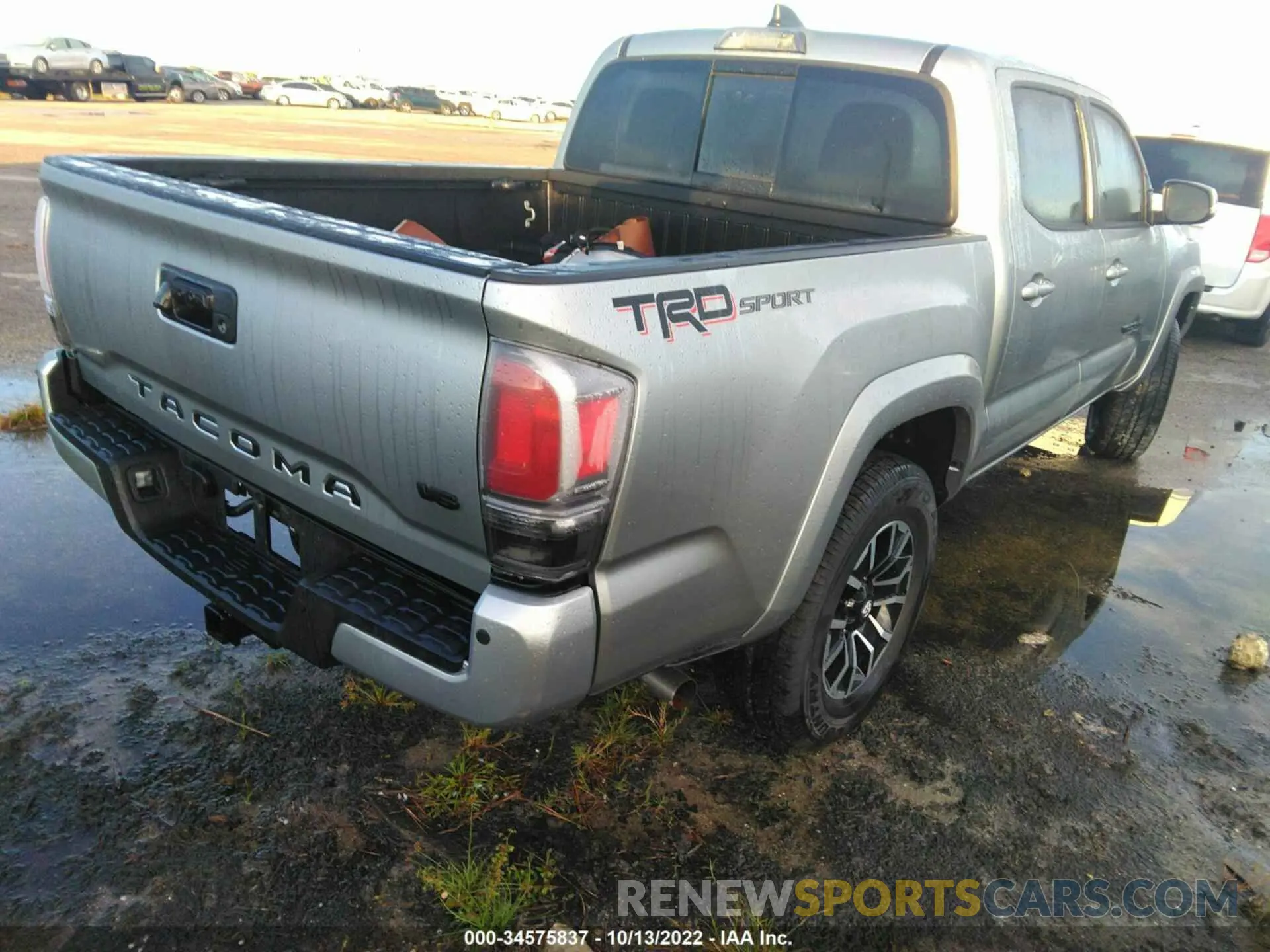 4 Фотография поврежденного автомобиля 3TMAZ5CN1NM187817 TOYOTA TACOMA 2WD 2022