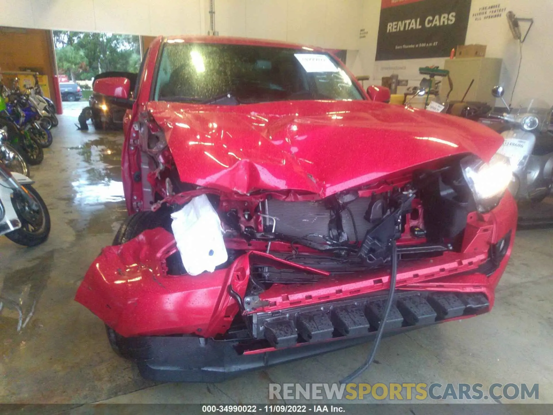 6 Photograph of a damaged car 3TMAZ5CN6NM187120 TOYOTA TACOMA 2WD 2022