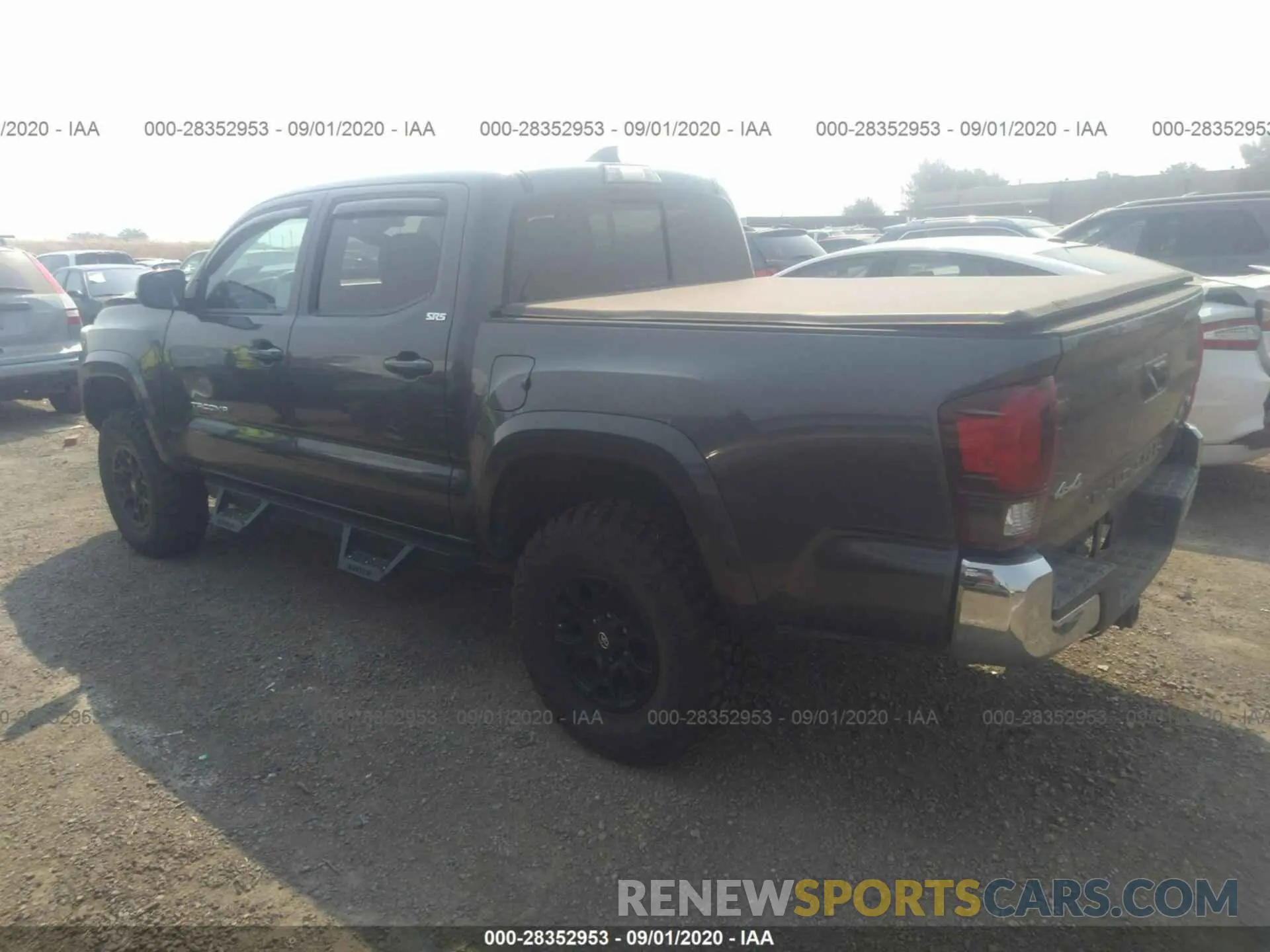 3 Photograph of a damaged car 3TMCZ5AN2KM190541 TOYOTA TACOMA 4WD 2019