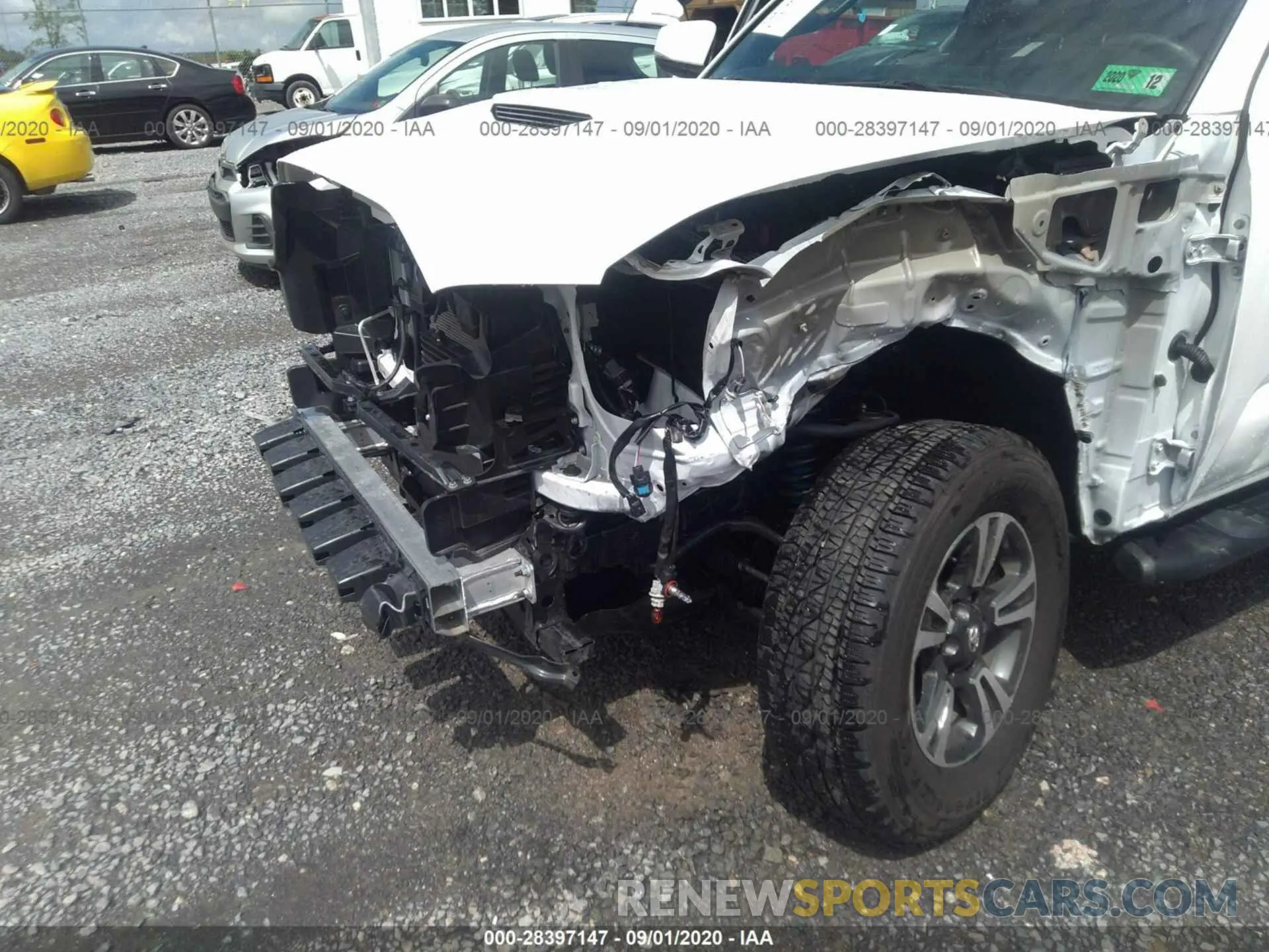 6 Photograph of a damaged car 3TMCZ5AN3KM191584 TOYOTA TACOMA 4WD 2019