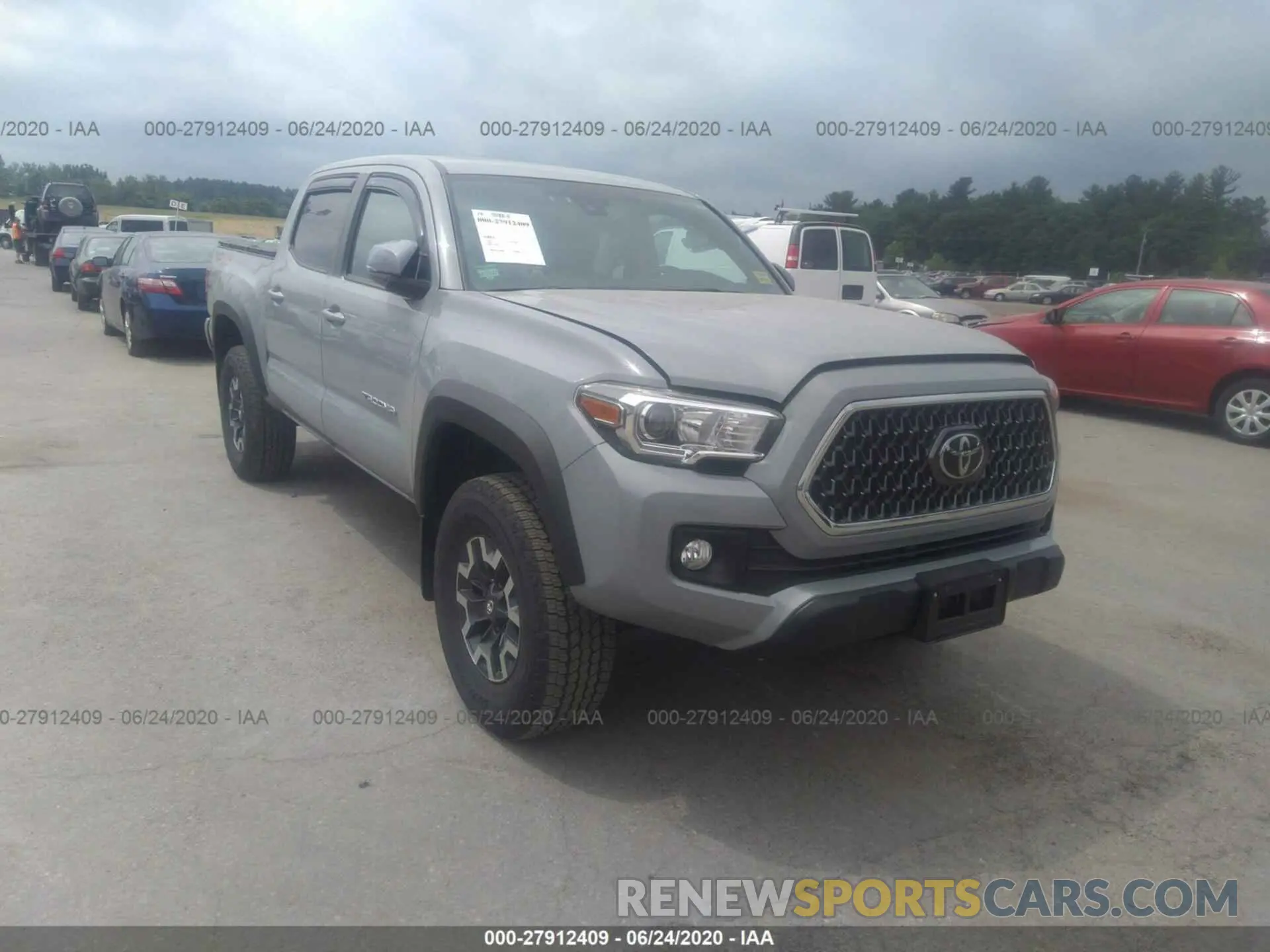 1 Photograph of a damaged car 3TMCZ5AN5KM235018 TOYOTA TACOMA 4WD 2019