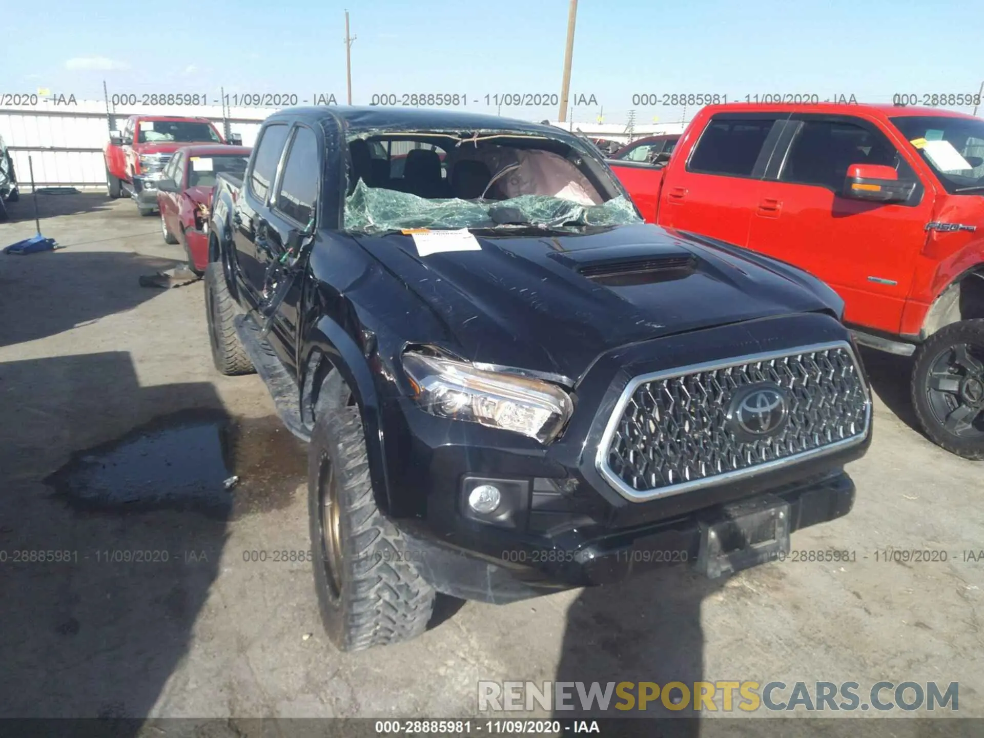 6 Photograph of a damaged car 3TMCZ5AN5KM237092 TOYOTA TACOMA 4WD 2019