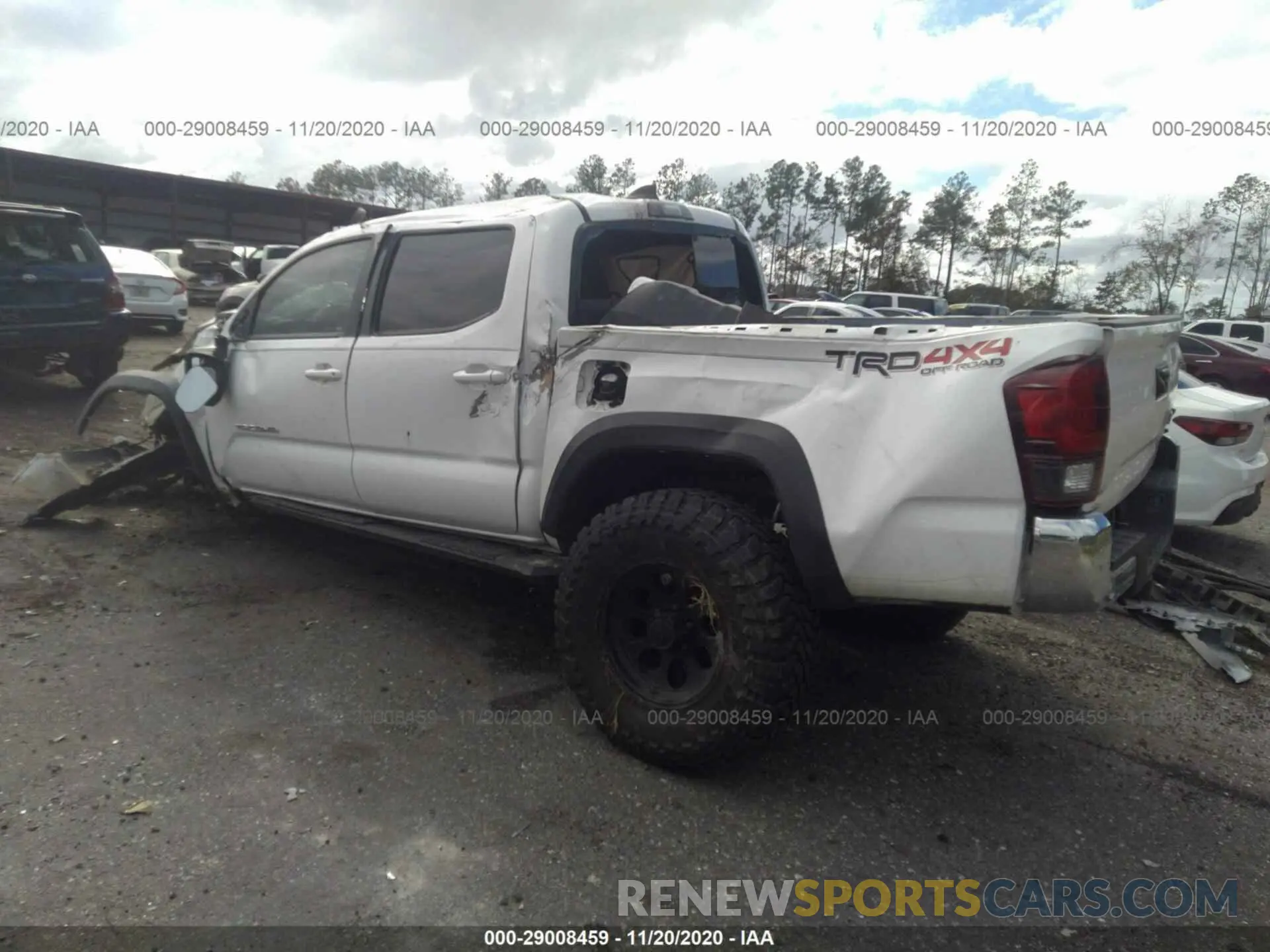 3 Photograph of a damaged car 3TMCZ5AN8KM194819 TOYOTA TACOMA 4WD 2019