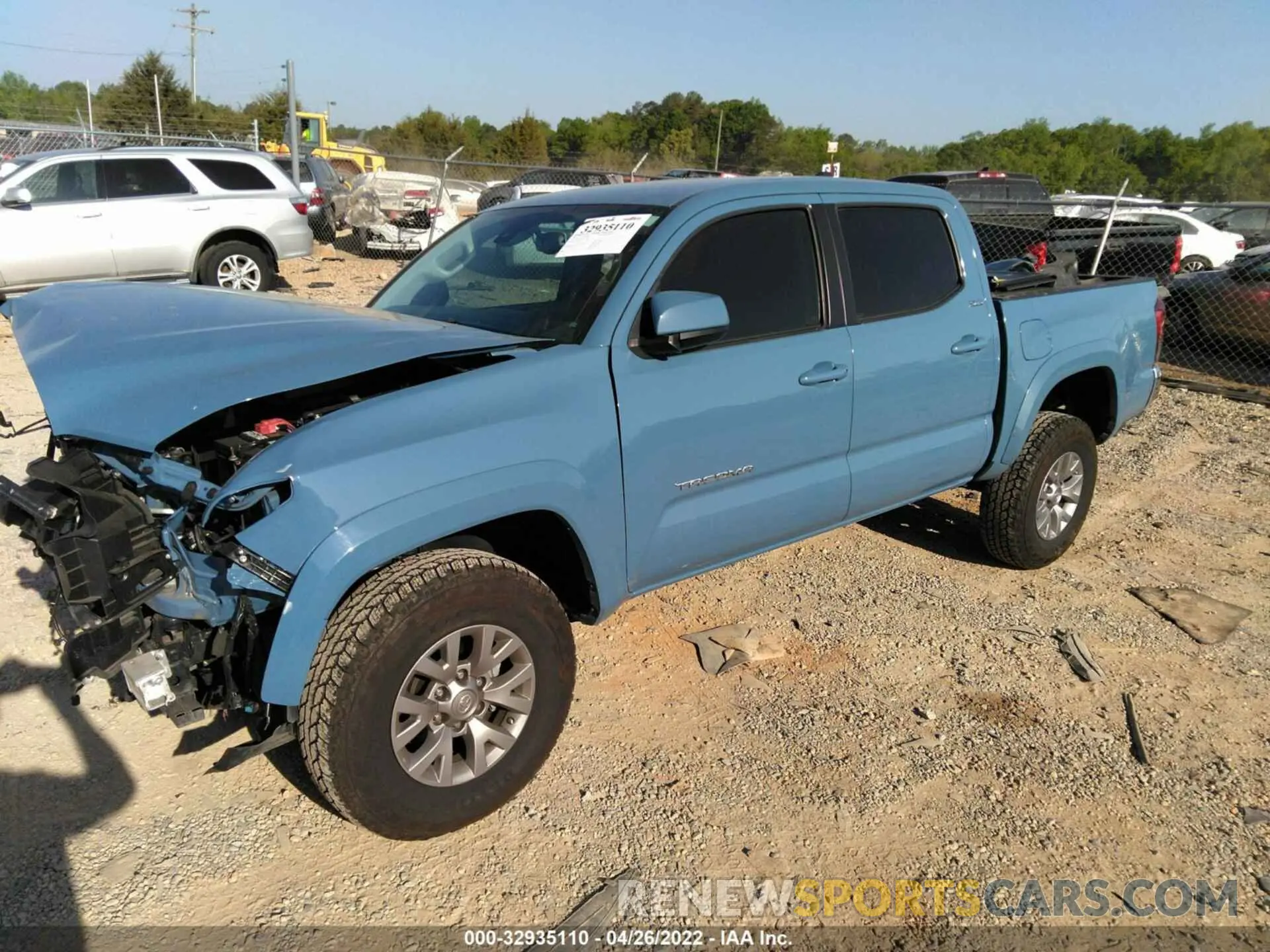 2 Photograph of a damaged car 3TMCZ5AN8KM238267 TOYOTA TACOMA 4WD 2019