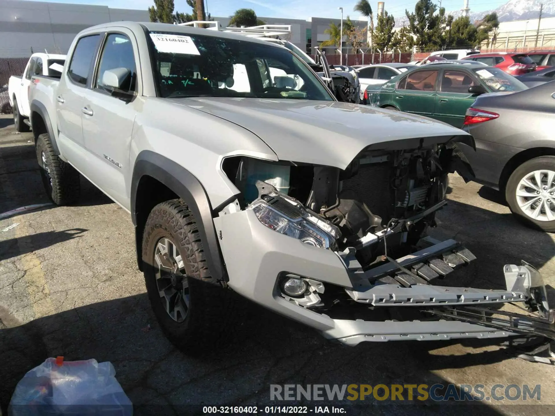 1 Photograph of a damaged car 3TMCZ5AN8KM258910 TOYOTA TACOMA 4WD 2019