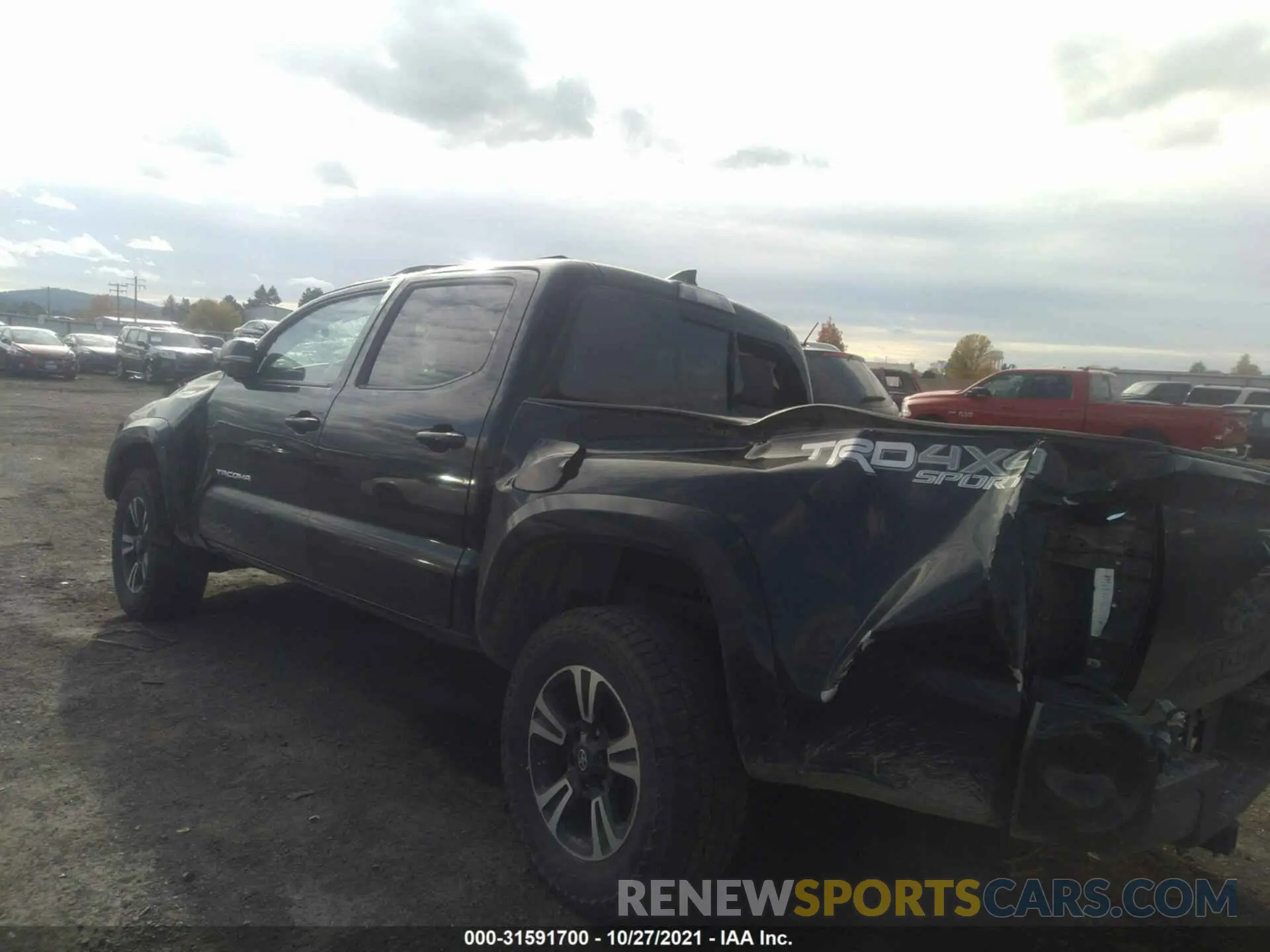 3 Photograph of a damaged car 3TMCZ5ANXKM218554 TOYOTA TACOMA 4WD 2019