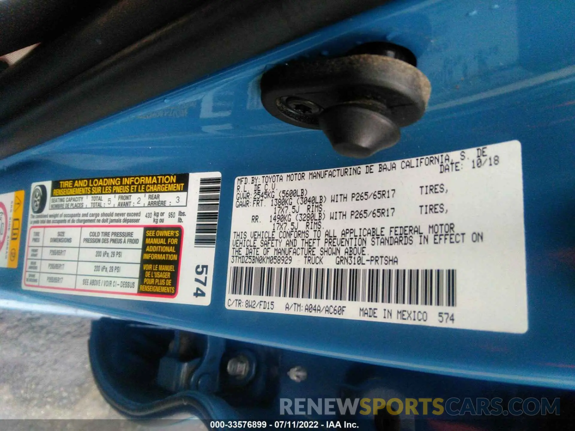 9 Photograph of a damaged car 3TMDZ5BN0KM058929 TOYOTA TACOMA 4WD 2019