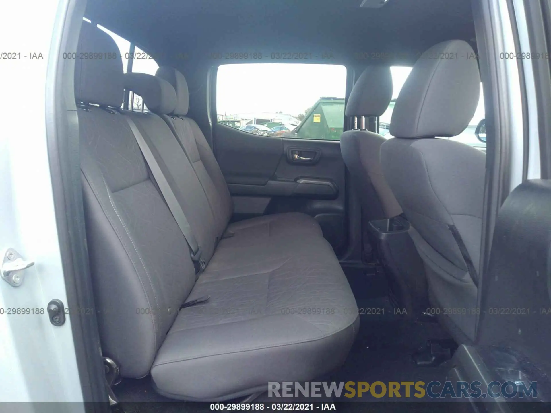 8 Фотография поврежденного автомобиля 3TMDZ5BN0KM069705 TOYOTA TACOMA 4WD 2019