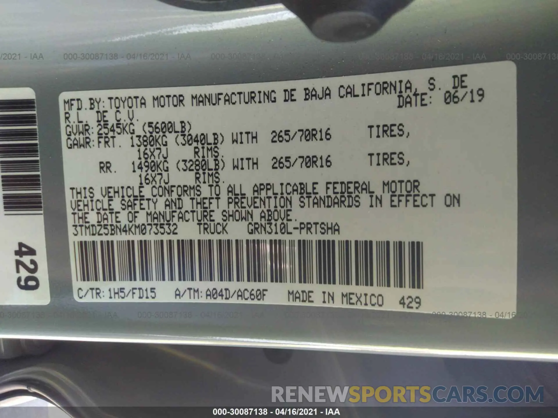 9 Photograph of a damaged car 3TMDZ5BN4KM073532 TOYOTA TACOMA 4WD 2019