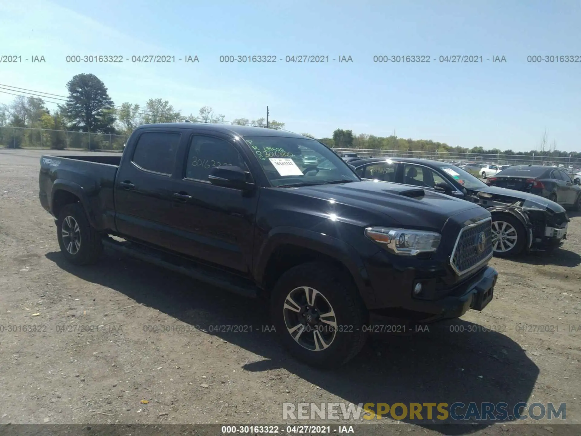 1 Фотография поврежденного автомобиля 3TMDZ5BN6KM069286 TOYOTA TACOMA 4WD 2019