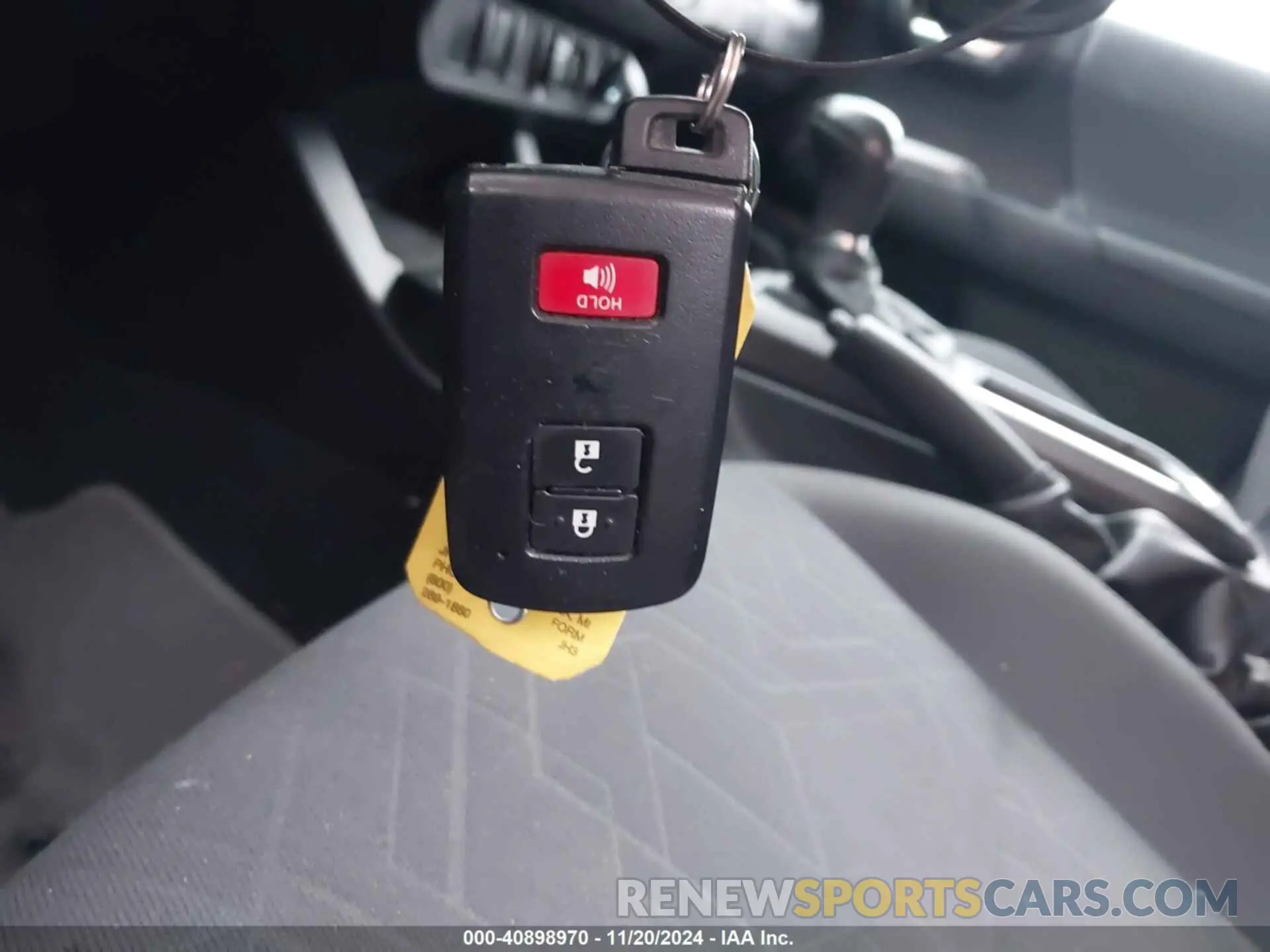 11 Фотография поврежденного автомобиля 3TMDZ5BN7KM065649 TOYOTA TACOMA 4WD 2019