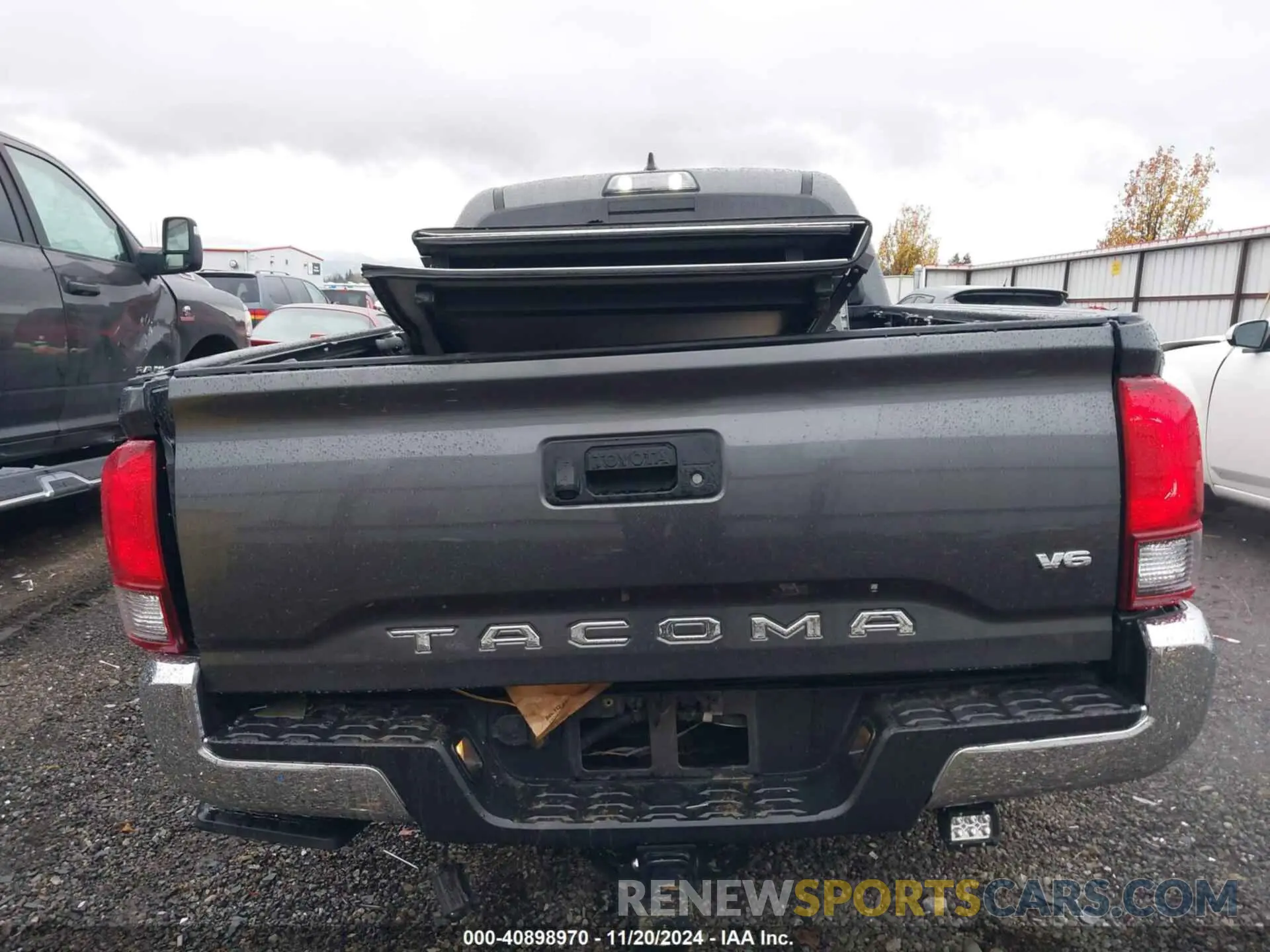 17 Фотография поврежденного автомобиля 3TMDZ5BN7KM065649 TOYOTA TACOMA 4WD 2019