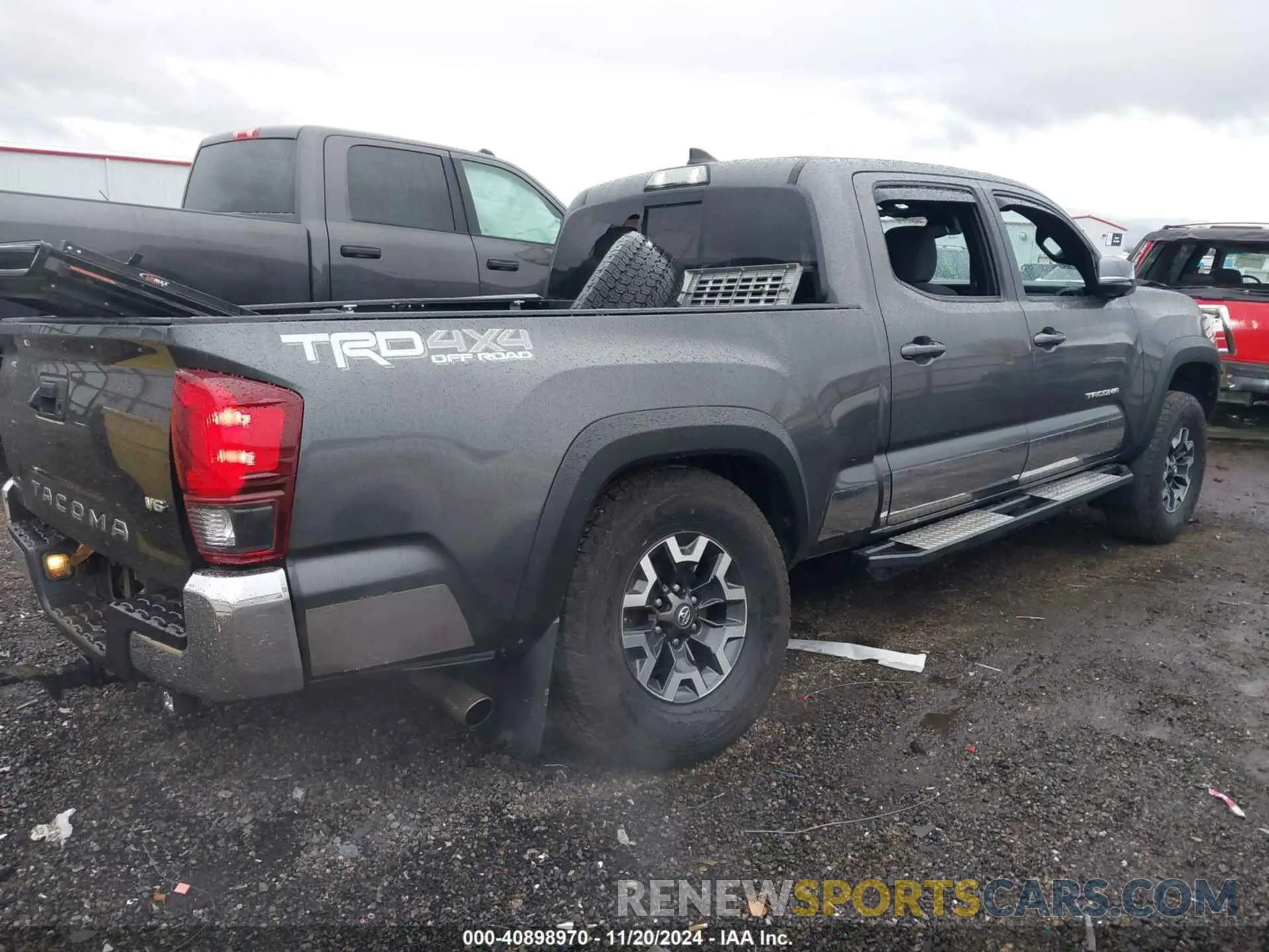 4 Фотография поврежденного автомобиля 3TMDZ5BN7KM065649 TOYOTA TACOMA 4WD 2019
