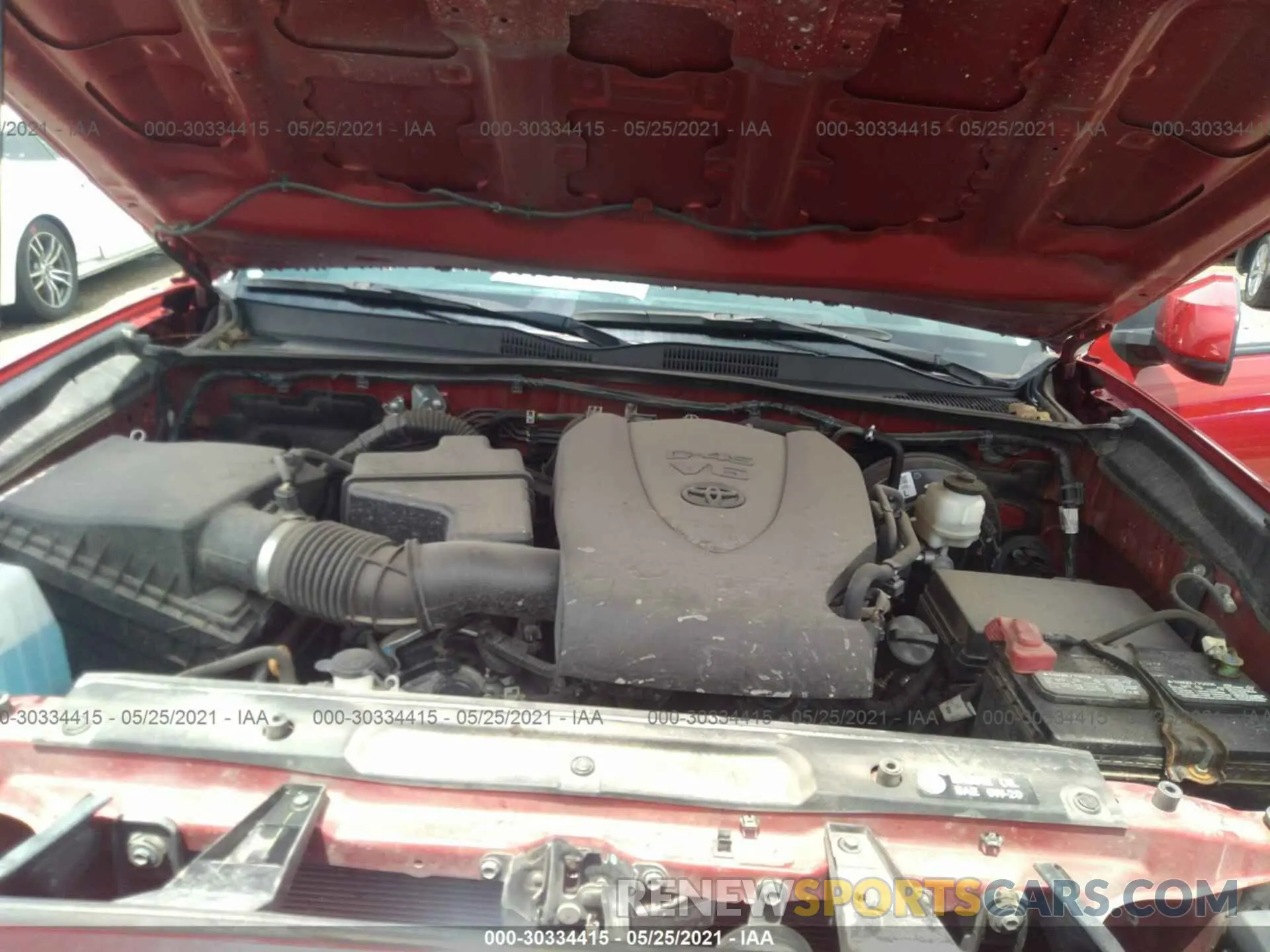 10 Photograph of a damaged car 5TFCZ5AN7KX184308 TOYOTA TACOMA 4WD 2019