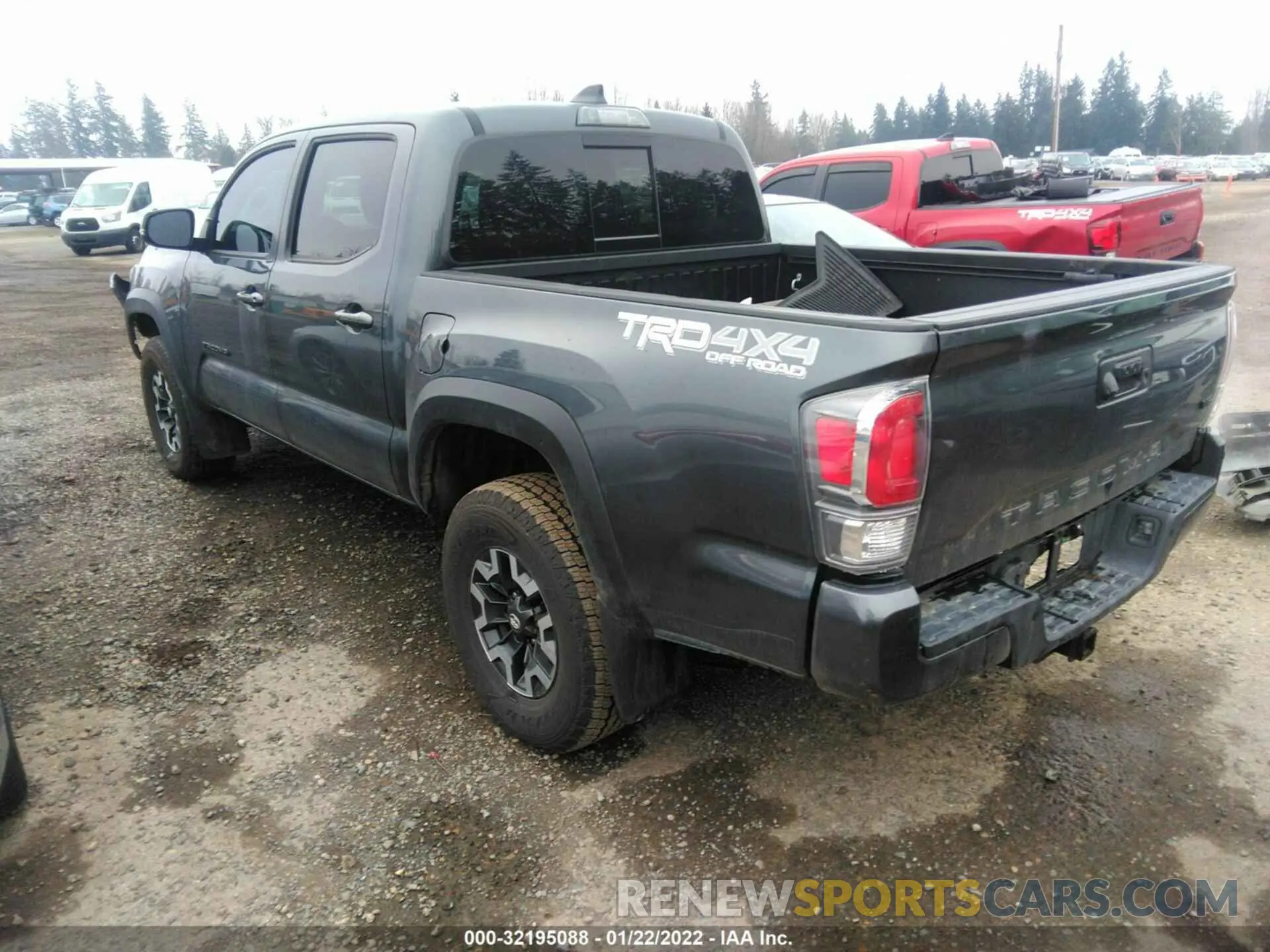 3 Photograph of a damaged car 3TMCZ5AN0LM359814 TOYOTA TACOMA 4WD 2020