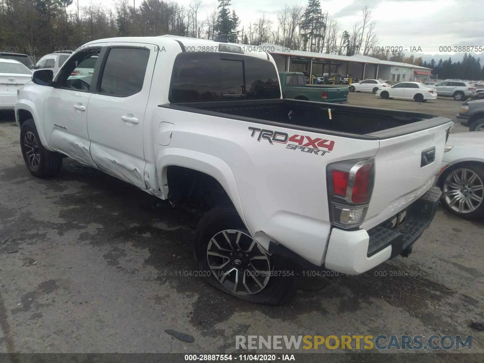 3 Photograph of a damaged car 3TMCZ5AN5LM336044 TOYOTA TACOMA 4WD 2020