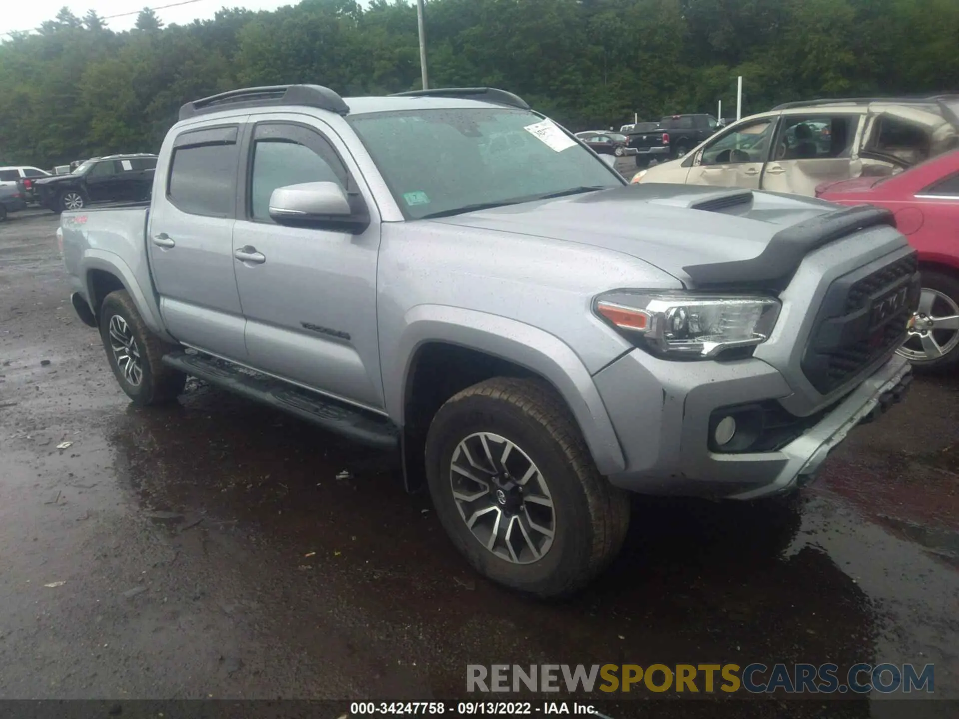 1 Photograph of a damaged car 3TMCZ5AN6LM321746 TOYOTA TACOMA 4WD 2020