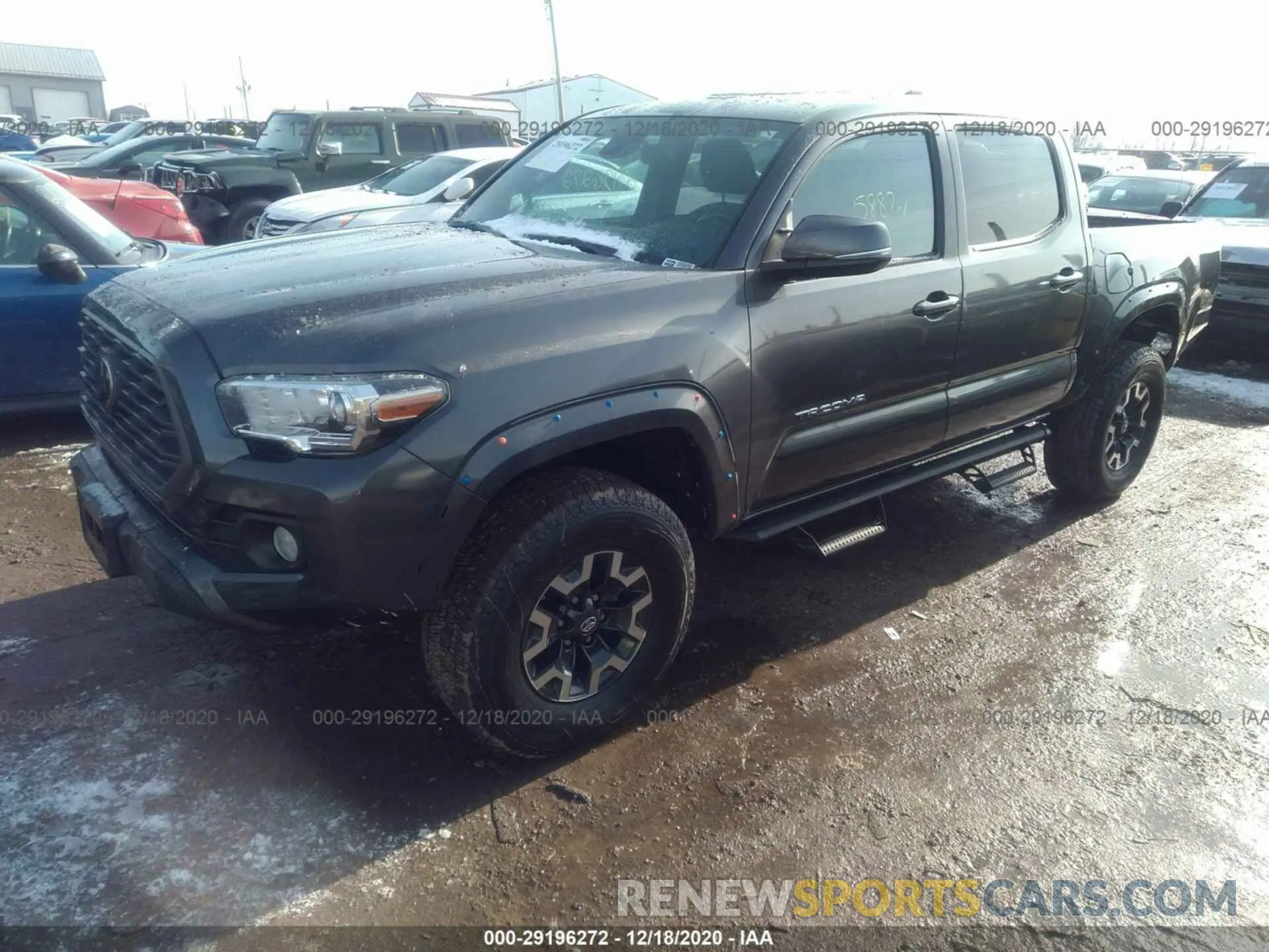 2 Photograph of a damaged car 3TMCZ5AN7LM319729 TOYOTA TACOMA 4WD 2020
