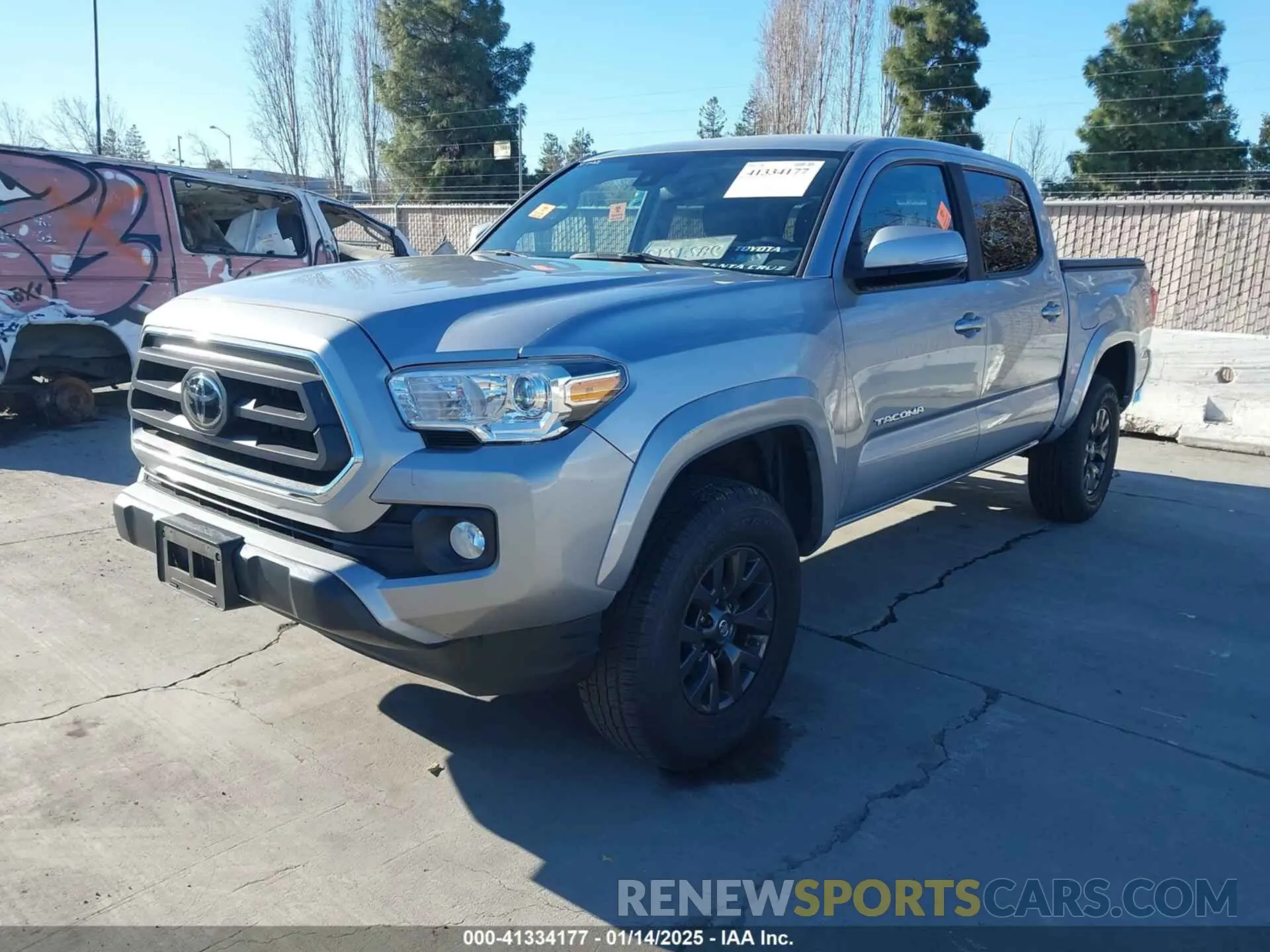 6 Photograph of a damaged car 3TMCZ5AN7LM329029 TOYOTA TACOMA 4WD 2020