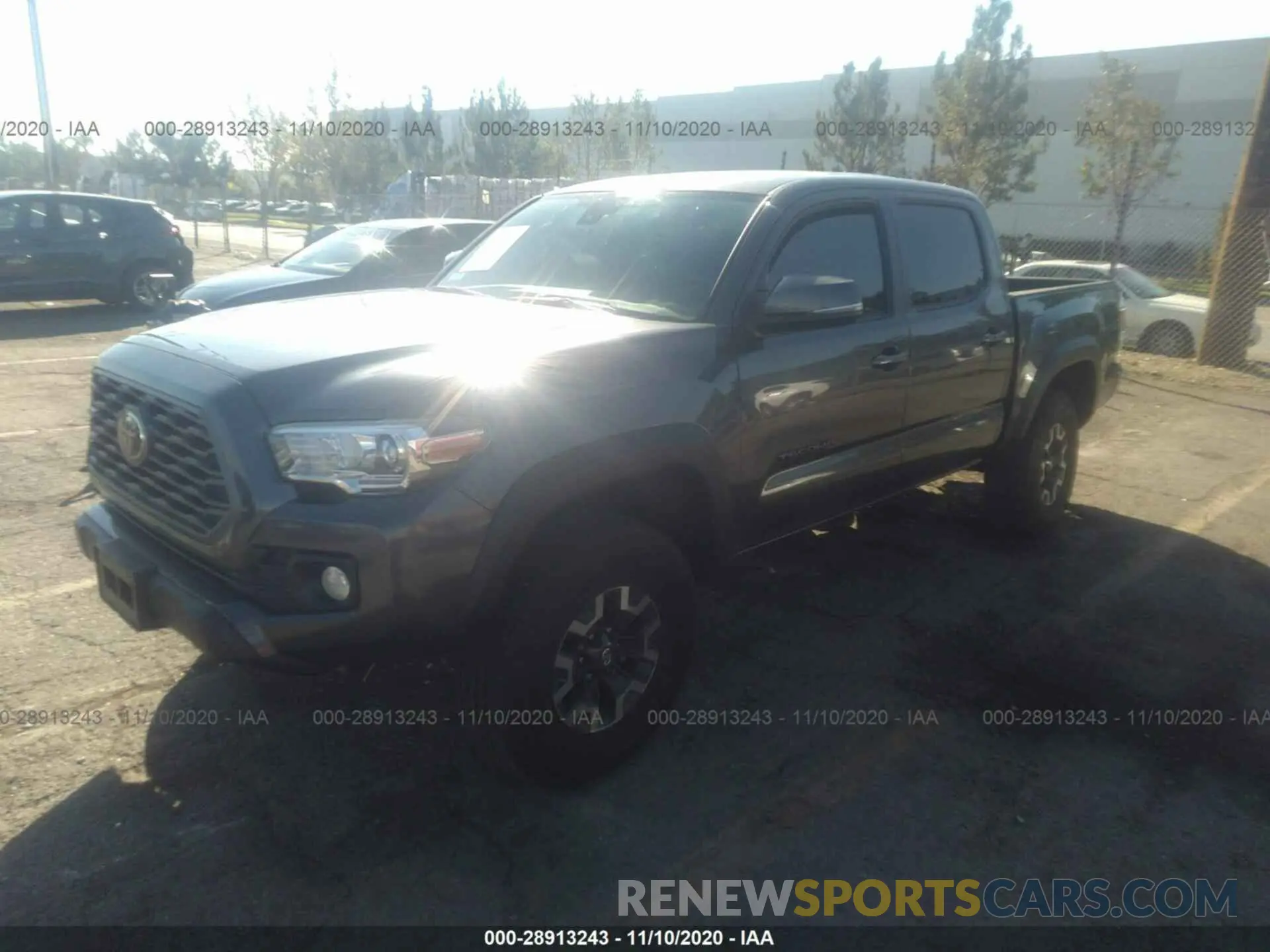 2 Photograph of a damaged car 3TMCZ5AN8LM355753 TOYOTA TACOMA 4WD 2020