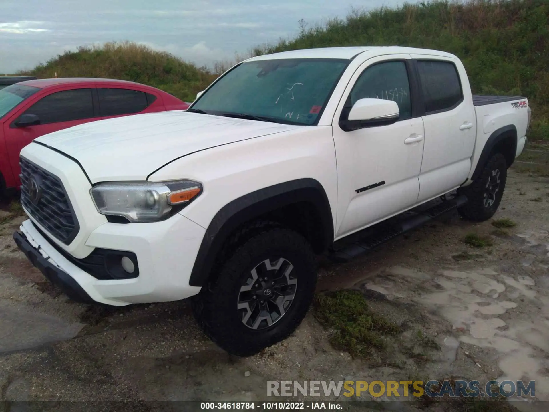 2 Фотография поврежденного автомобиля 3TYCZ5AN0LT003397 TOYOTA TACOMA 4WD 2020