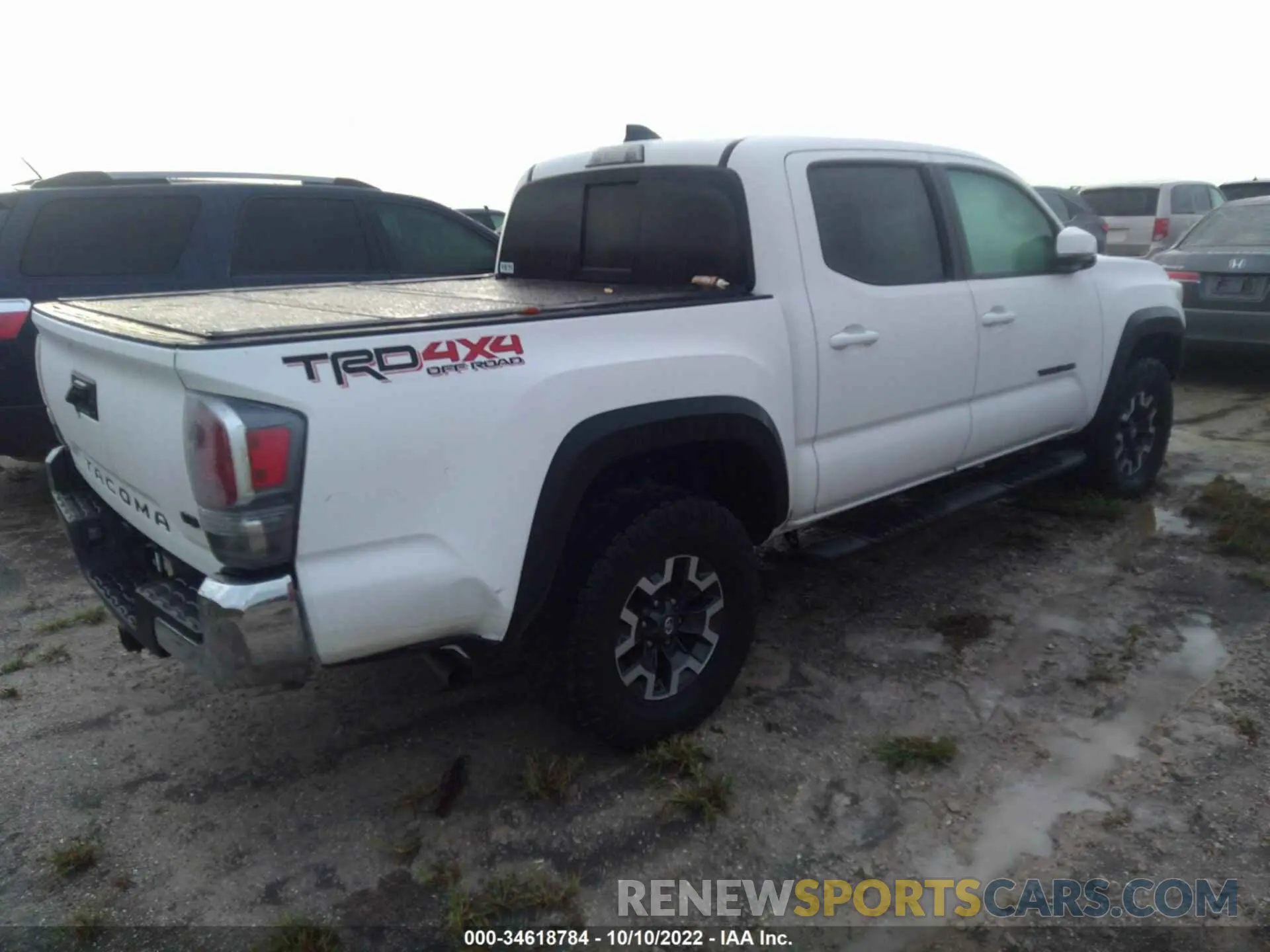 4 Фотография поврежденного автомобиля 3TYCZ5AN0LT003397 TOYOTA TACOMA 4WD 2020