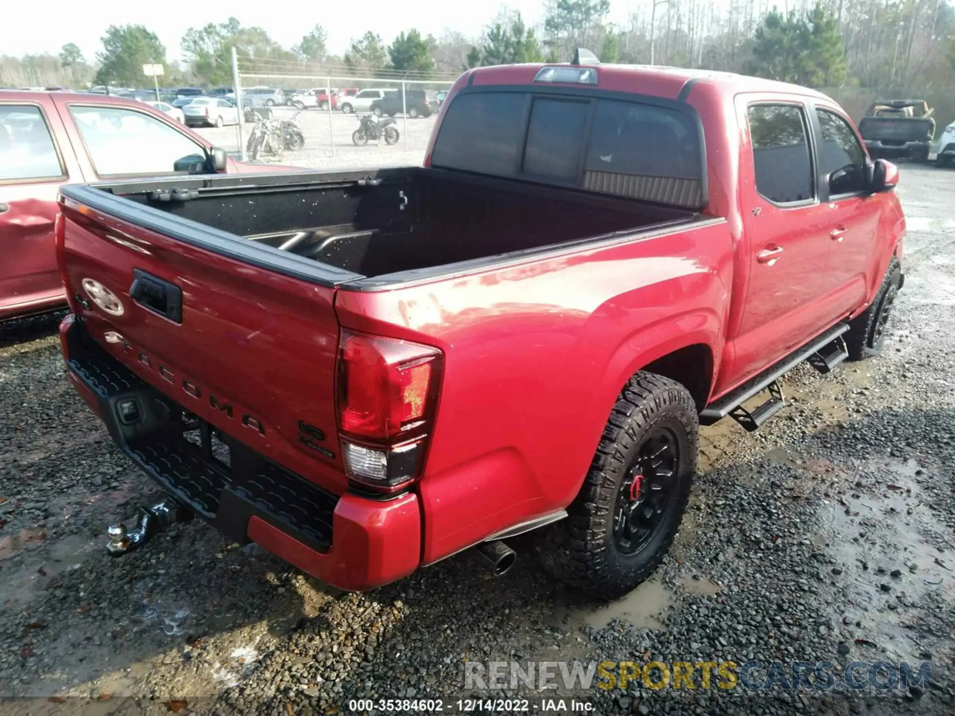 4 Фотография поврежденного автомобиля 3TYCZ5AN2LT003112 TOYOTA TACOMA 4WD 2020