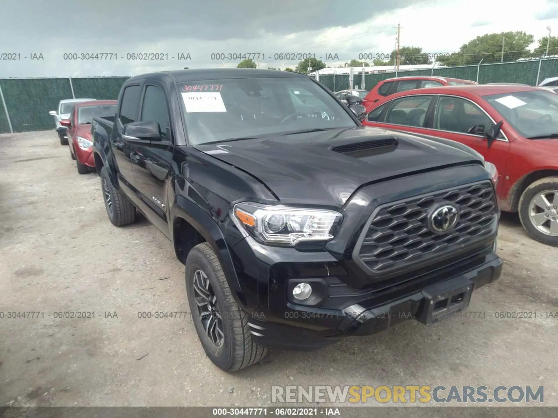 1 Photograph of a damaged car 5TFCZ5AN2LX223162 TOYOTA TACOMA 4WD 2020