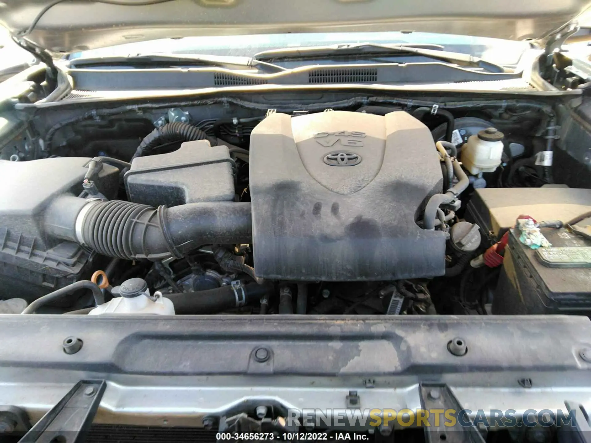 10 Photograph of a damaged car 5TFCZ5AN3LX229858 TOYOTA TACOMA 4WD 2020