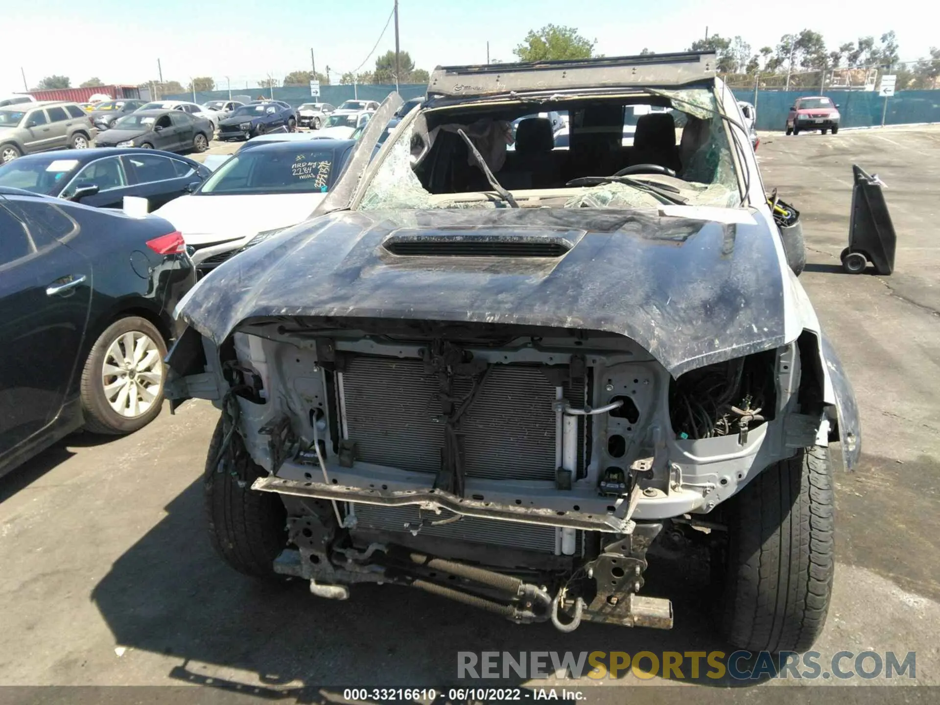 6 Photograph of a damaged car 3TMCZ5AN1MM431329 TOYOTA TACOMA 4WD 2021