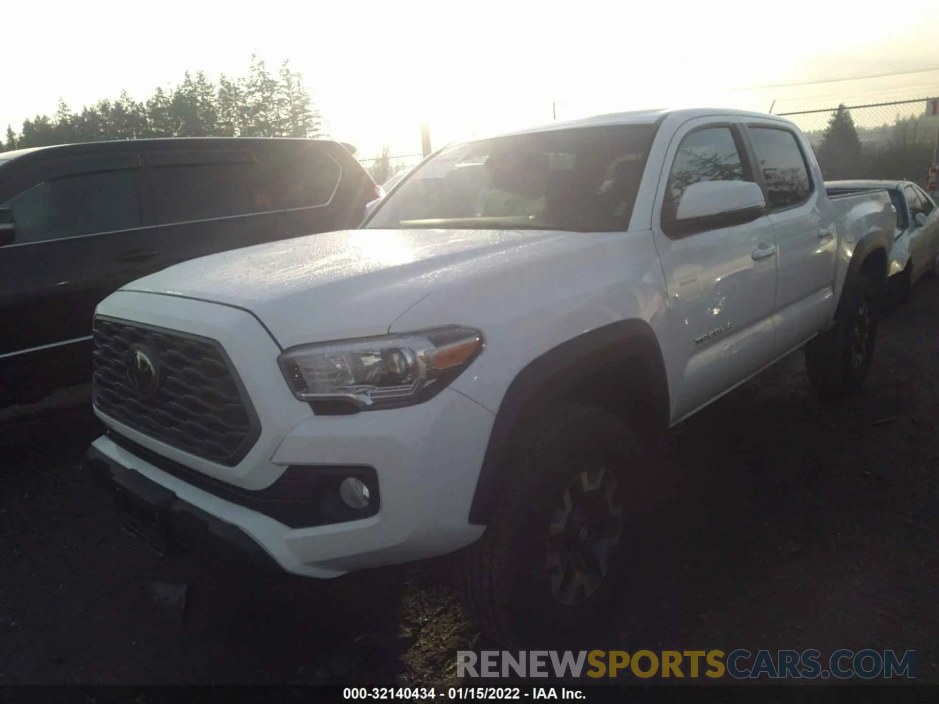 2 Photograph of a damaged car 3TMCZ5AN4MM418204 TOYOTA TACOMA 4WD 2021