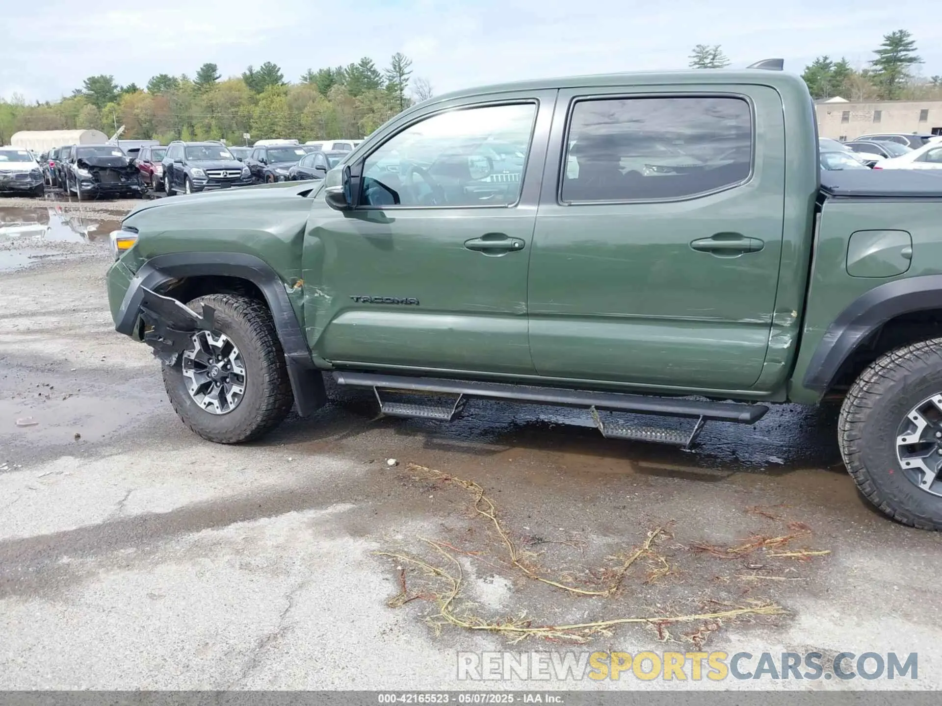 6 Photograph of a damaged car 3TMCZ5AN5MM380286 TOYOTA TACOMA 4WD 2021