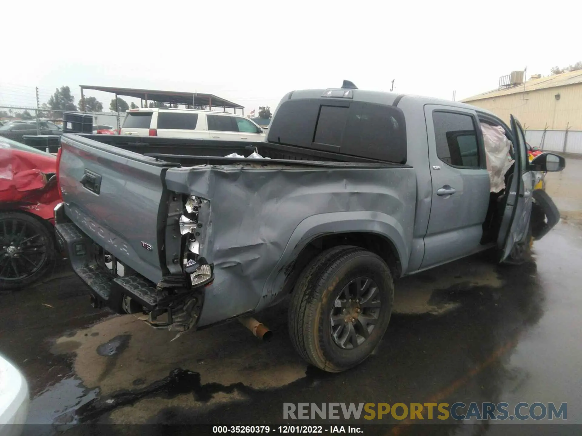 4 Фотография поврежденного автомобиля 3TMCZ5AN7MM389233 TOYOTA TACOMA 4WD 2021